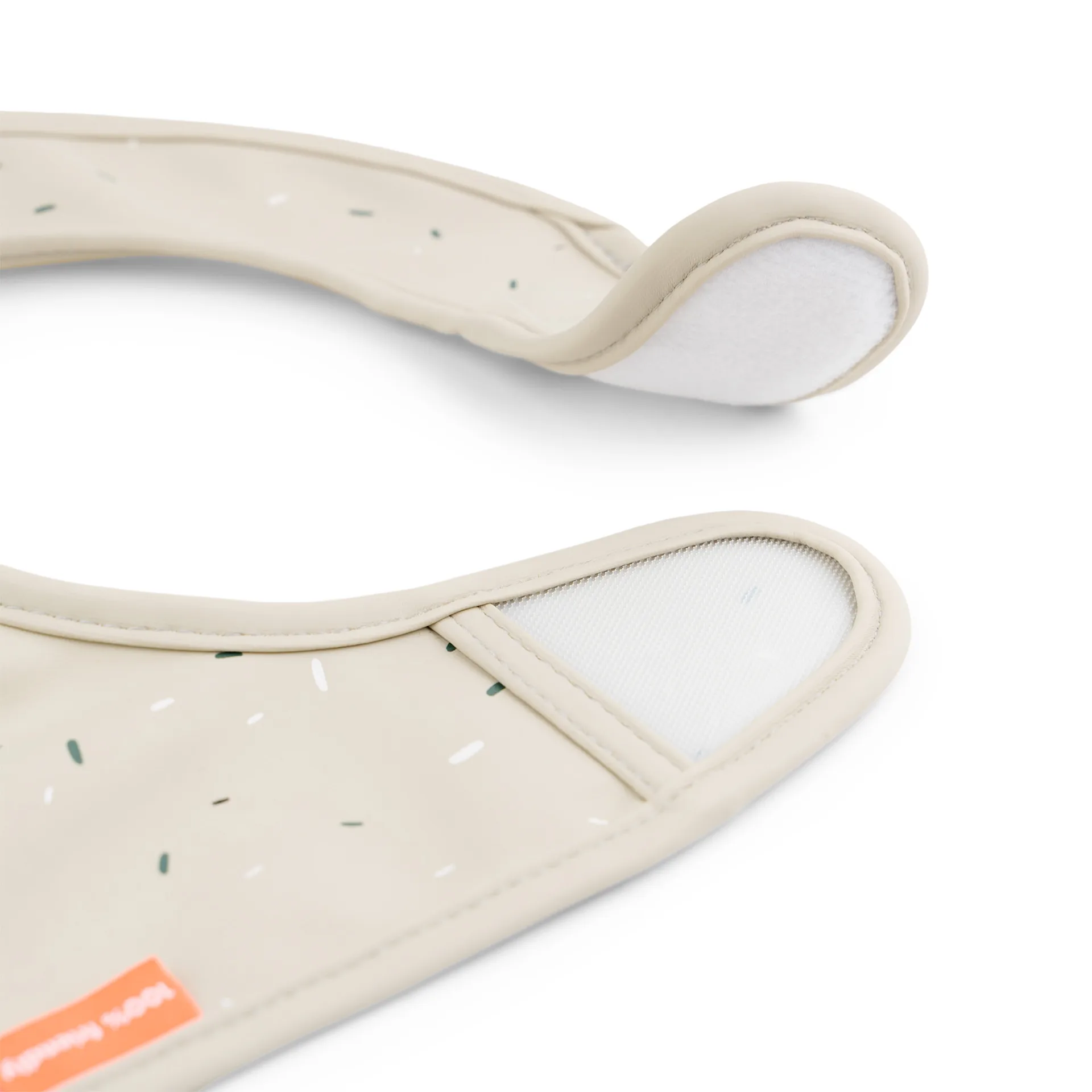 Lalee 食事用エプロン 2枚セット, Sand Done by deer