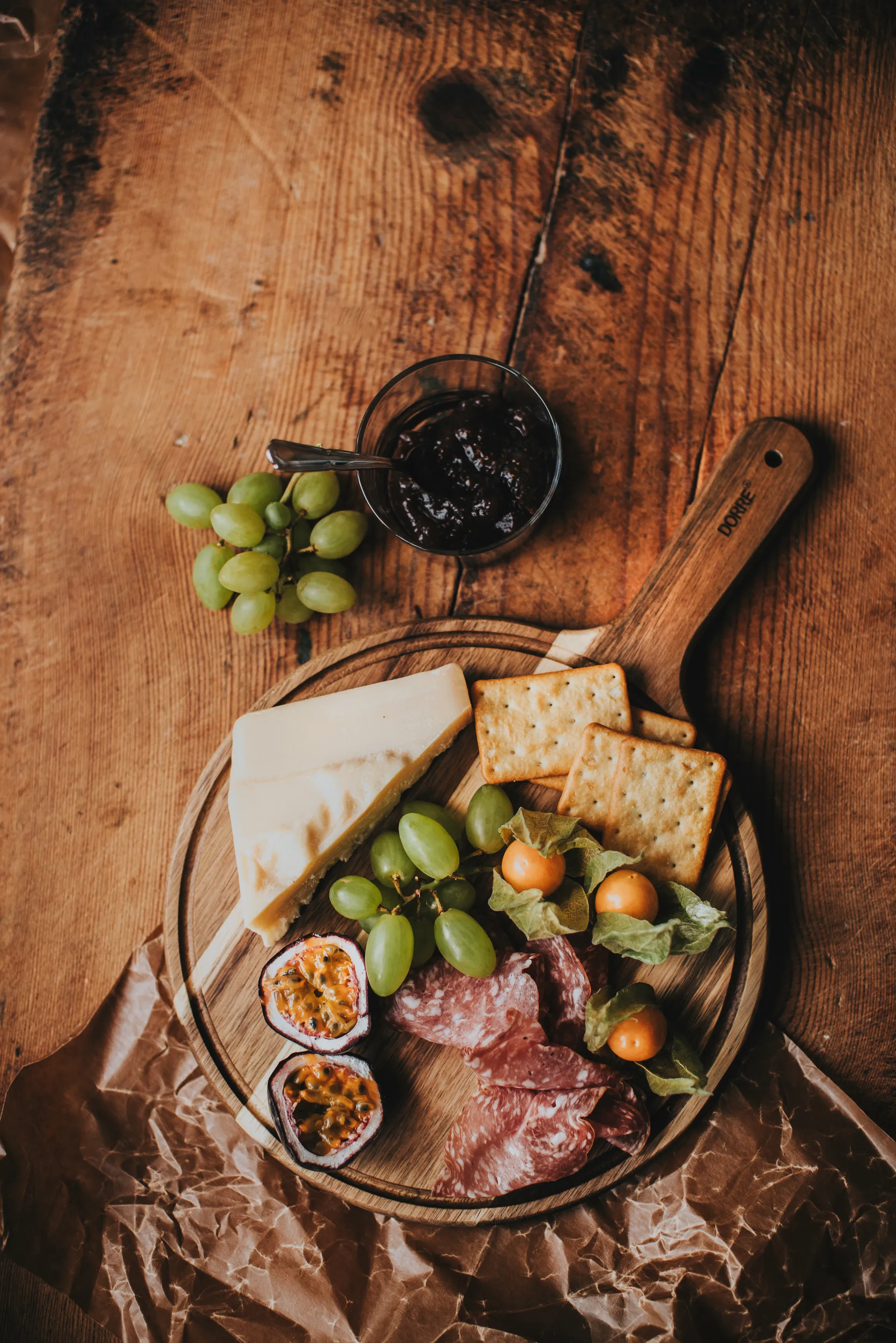 Ulli サービングボード Ø30.5 cm, Nature Dorre