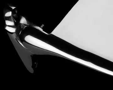 Edblad wall チェア ポリッシュ仕上げ - polished - Edblad | エドブラッド