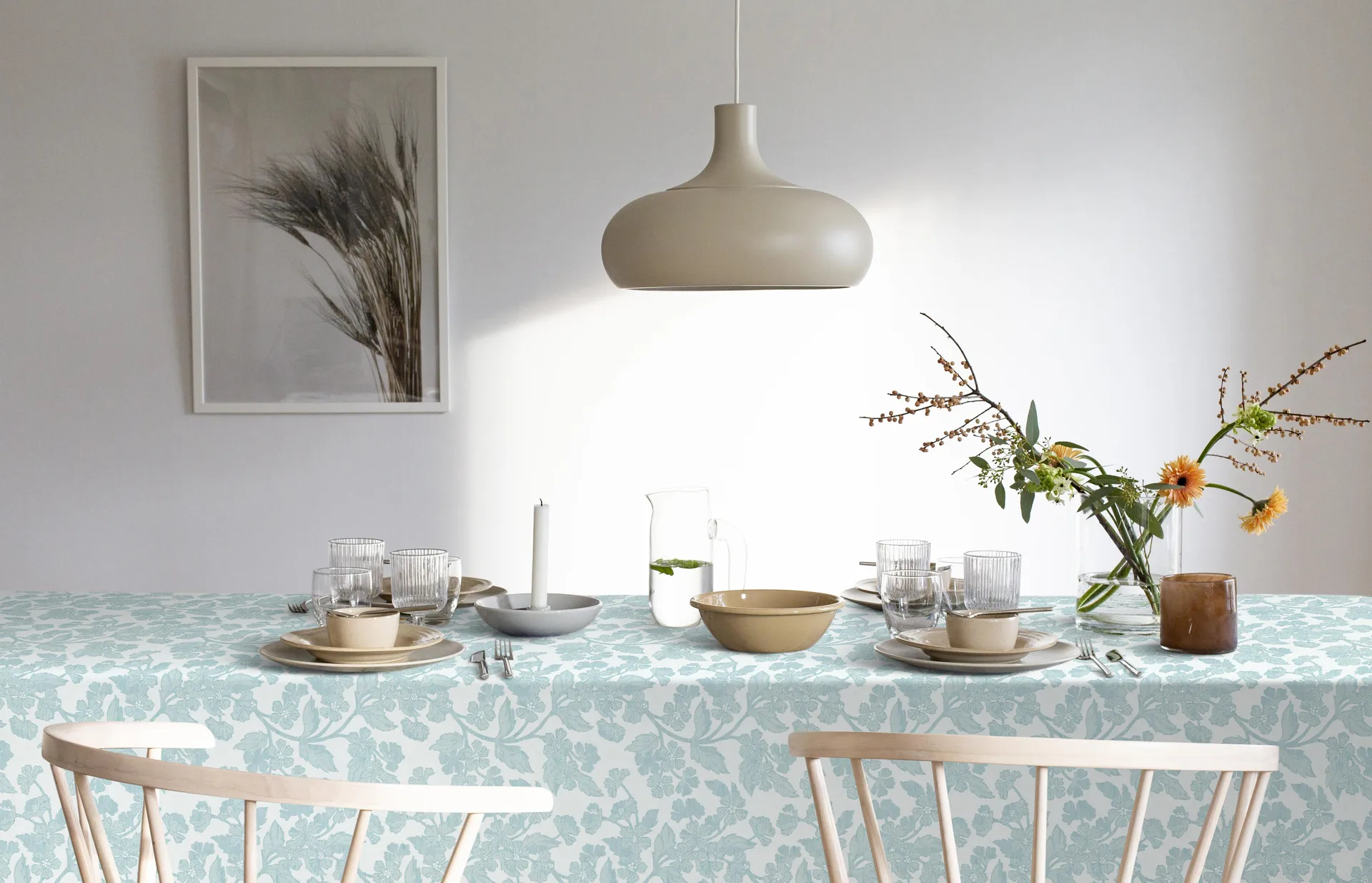 Blomranka テーブルクロス, 150x150 cm Ekelund Linneväveri