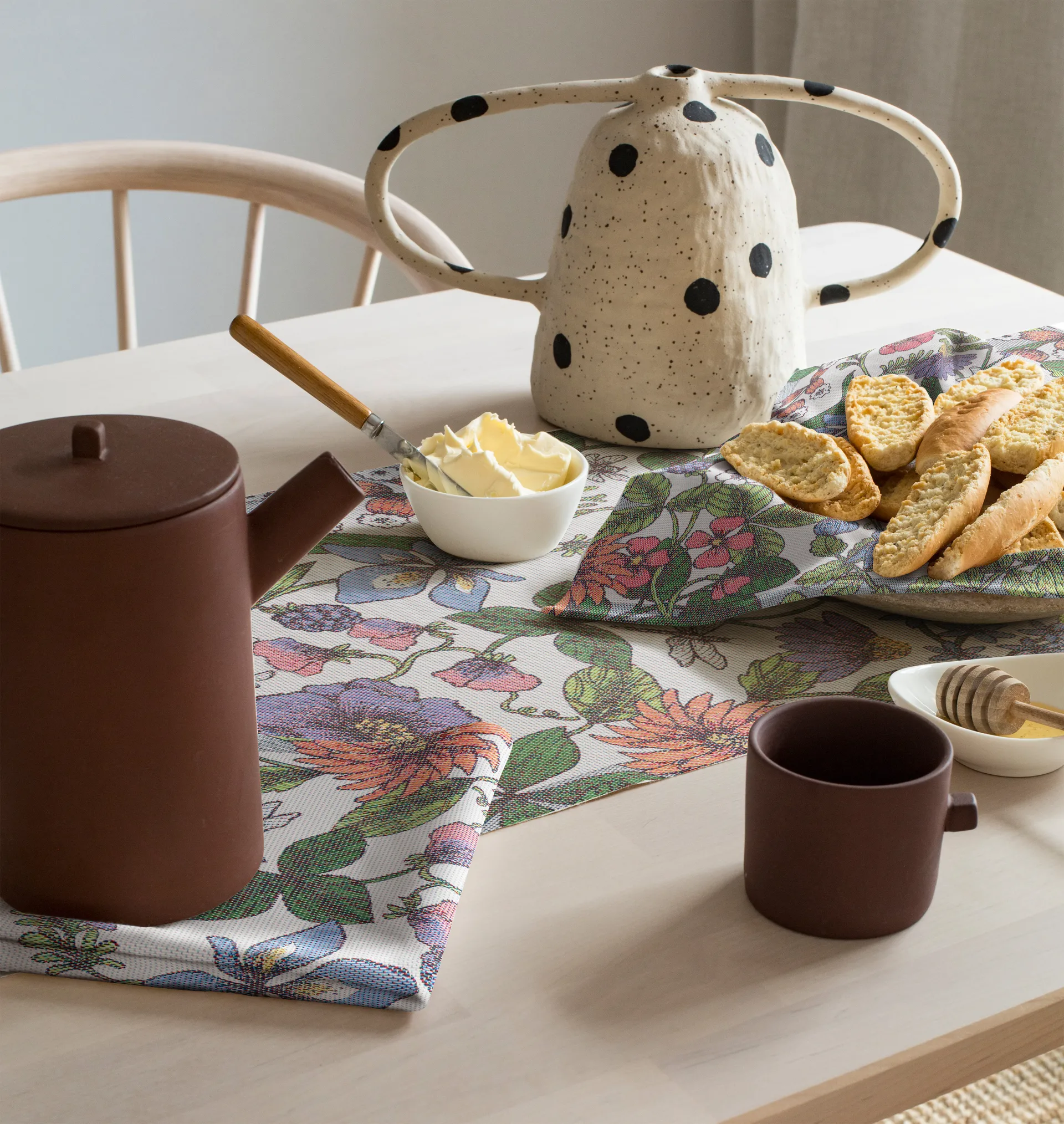 Flora ランナー, 35x80 cm Ekelund Linneväveri