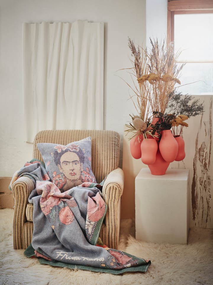 Frida Kahlo スロー 140x170 cm, Vida Ekelund Linneväveri