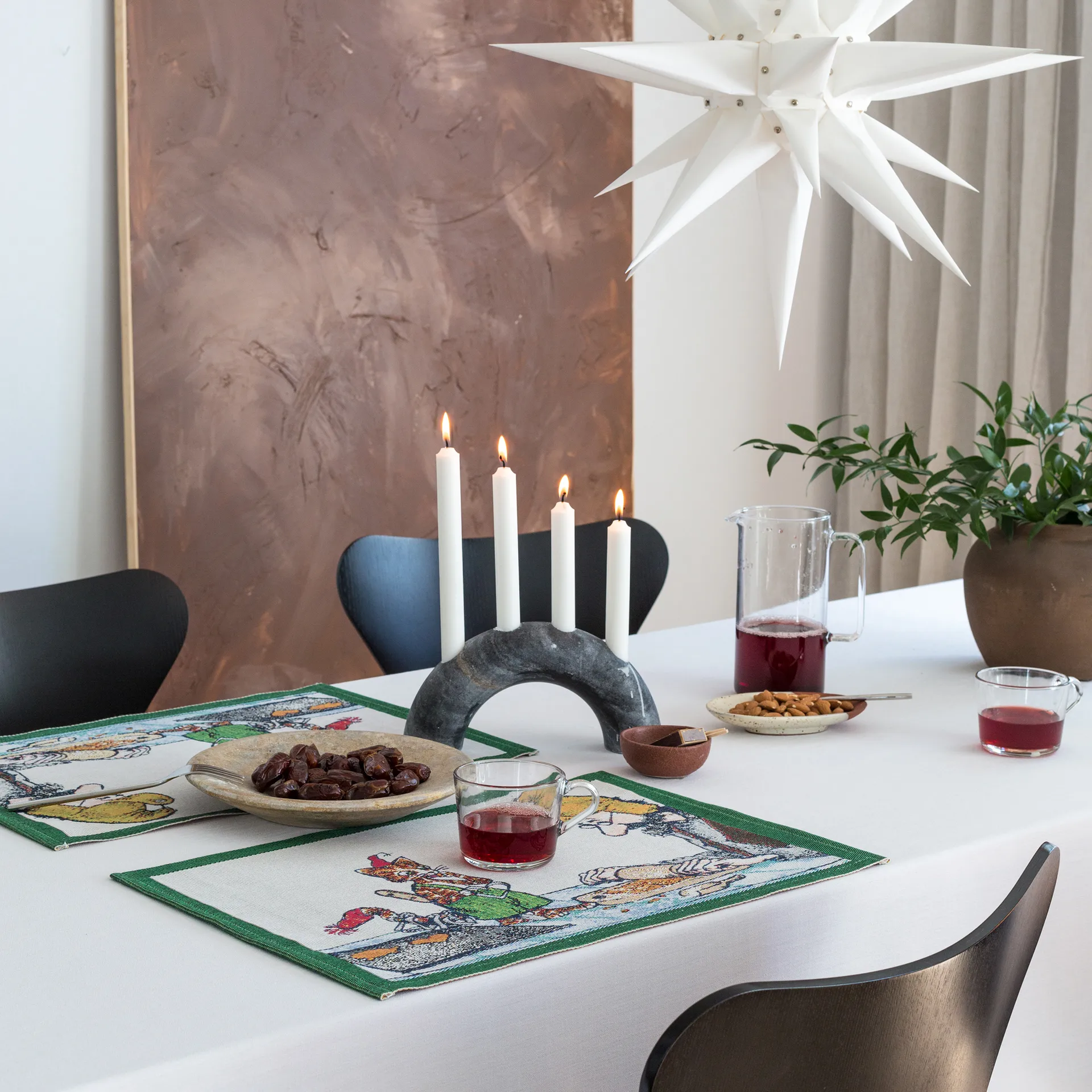 Pettson and Findus ランチョンマット 35x48 cm, ginger bread Ekelund Linneväveri