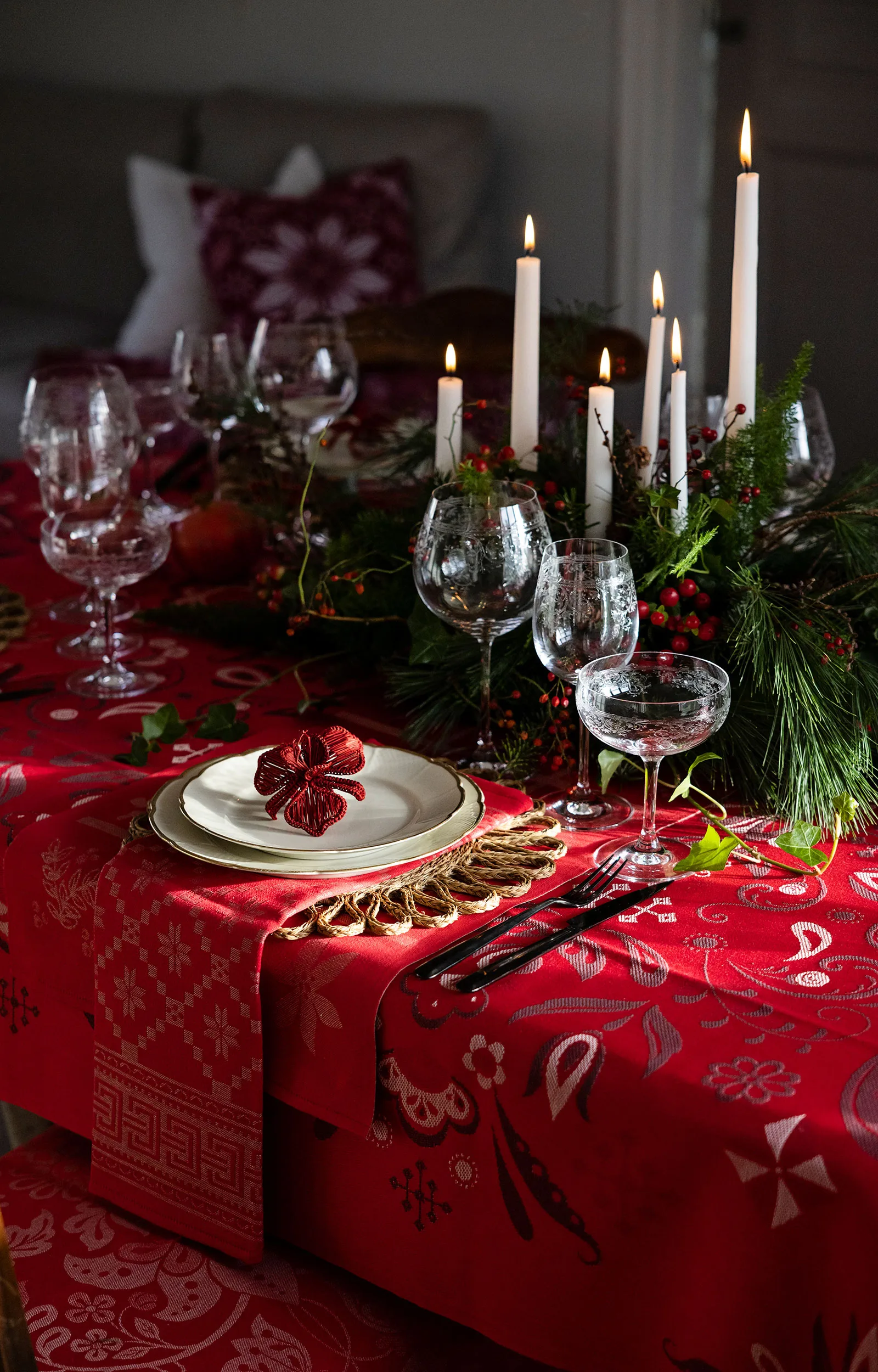 Torplyckan テーブルクロス 145x250 cm, Red Ekelund Linneväveri