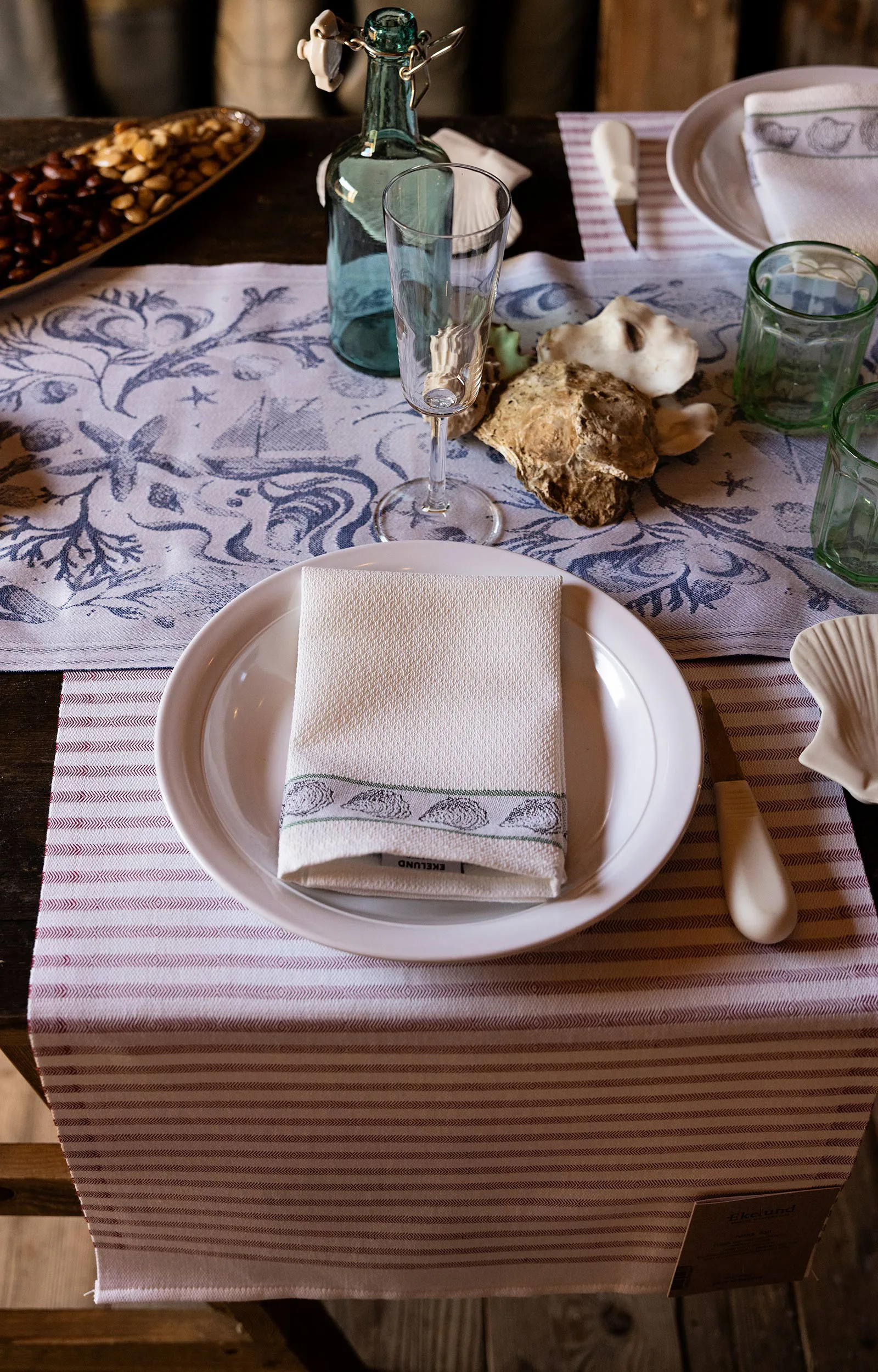 Tvärs ファブリックナプキン 50x50 cm, Red Ekelund Linneväveri