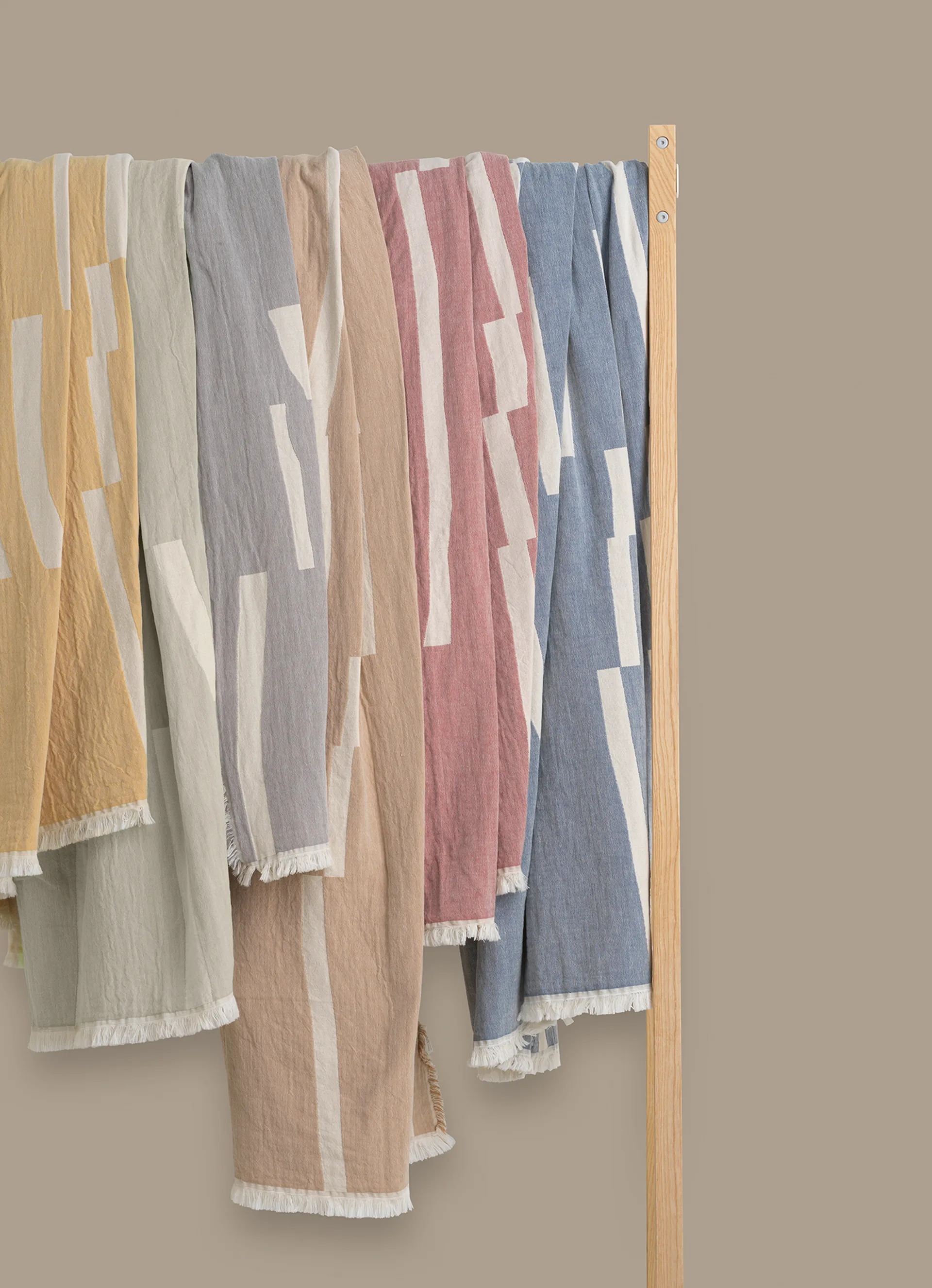 Lyme Grass スロー 130x180 cm, beige Elvang Denmark