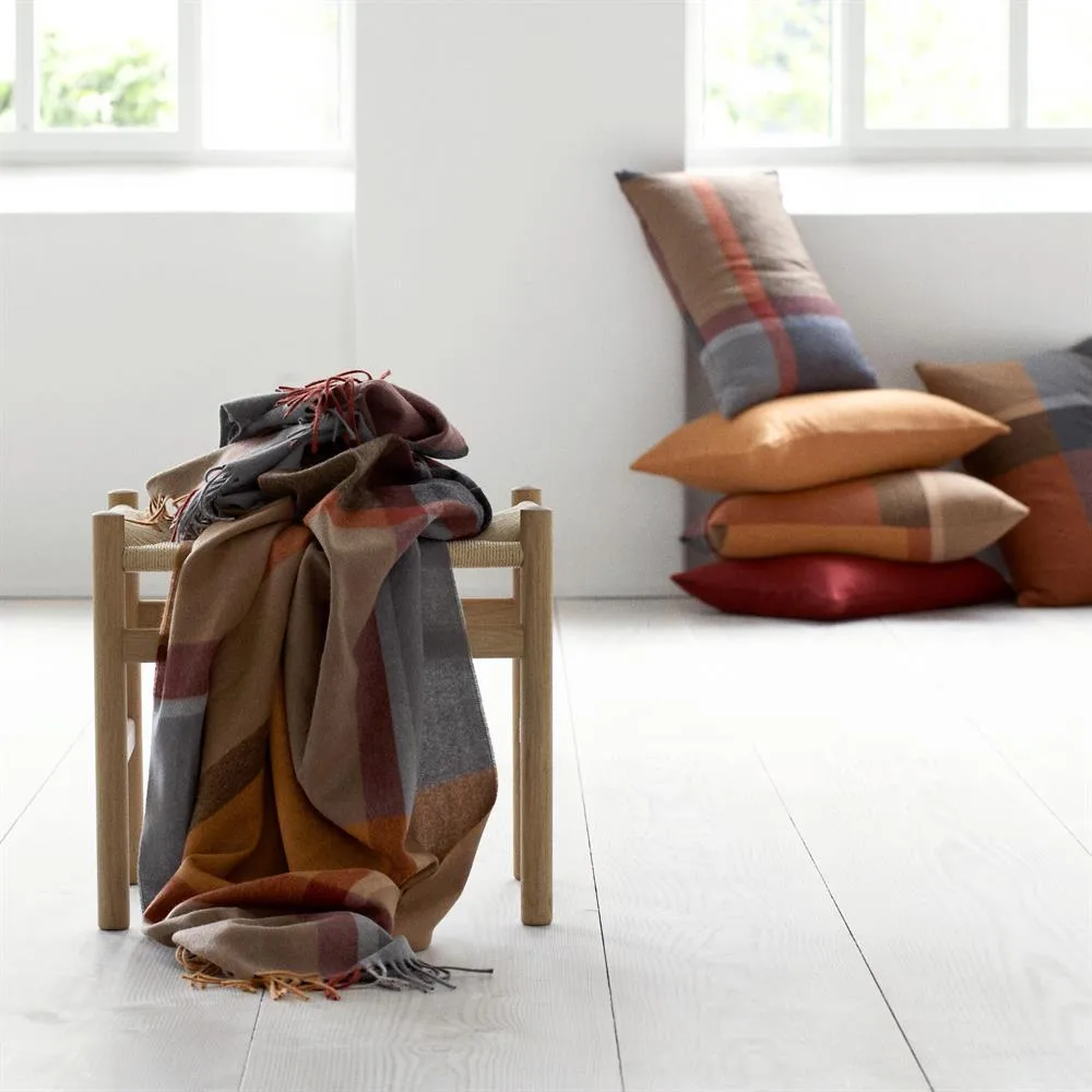 Manhattan スロー, terracotta-red magma Elvang Denmark