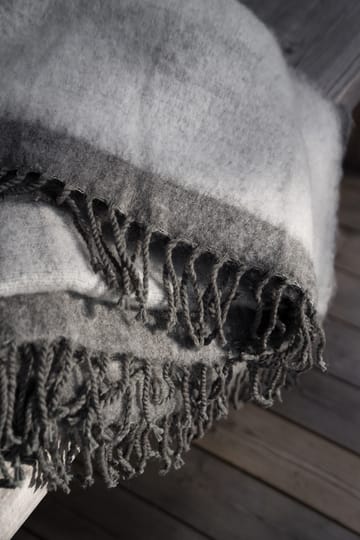 Ernst フリンジ付きスロー 130x170 cm - Dark gray-white - ERNST | エルンスト