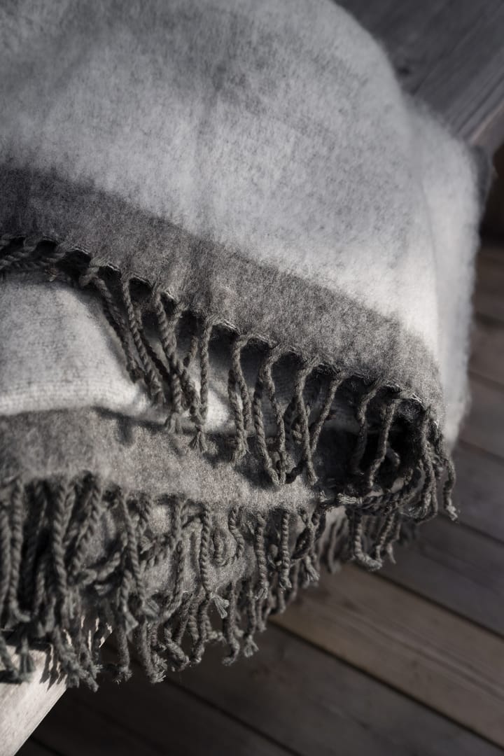 Ernst フリンジ付きスロー 130x170 cm, Dark gray-white ERNST | エルンスト
