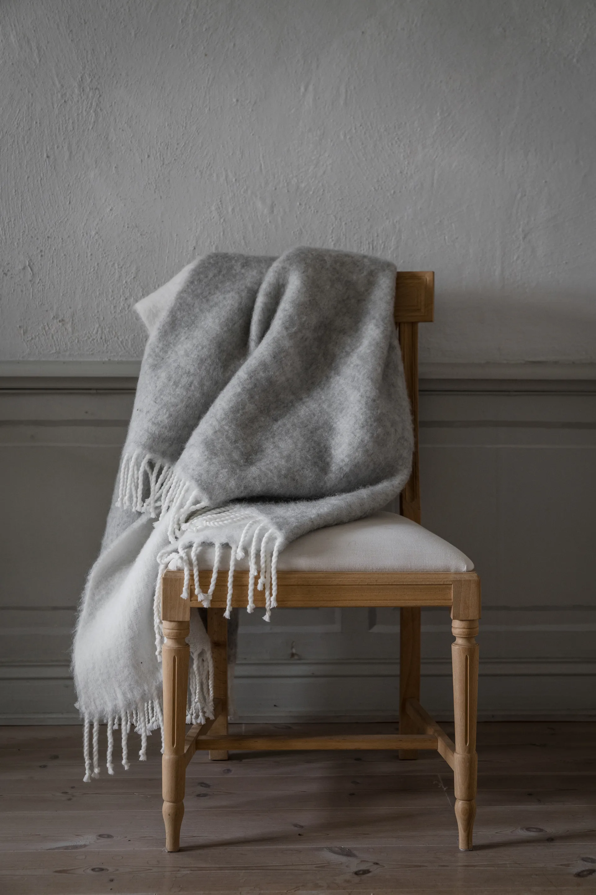 Ernst フリンジ付きスロー 130x170 cm, Grey ERNST | エルンスト