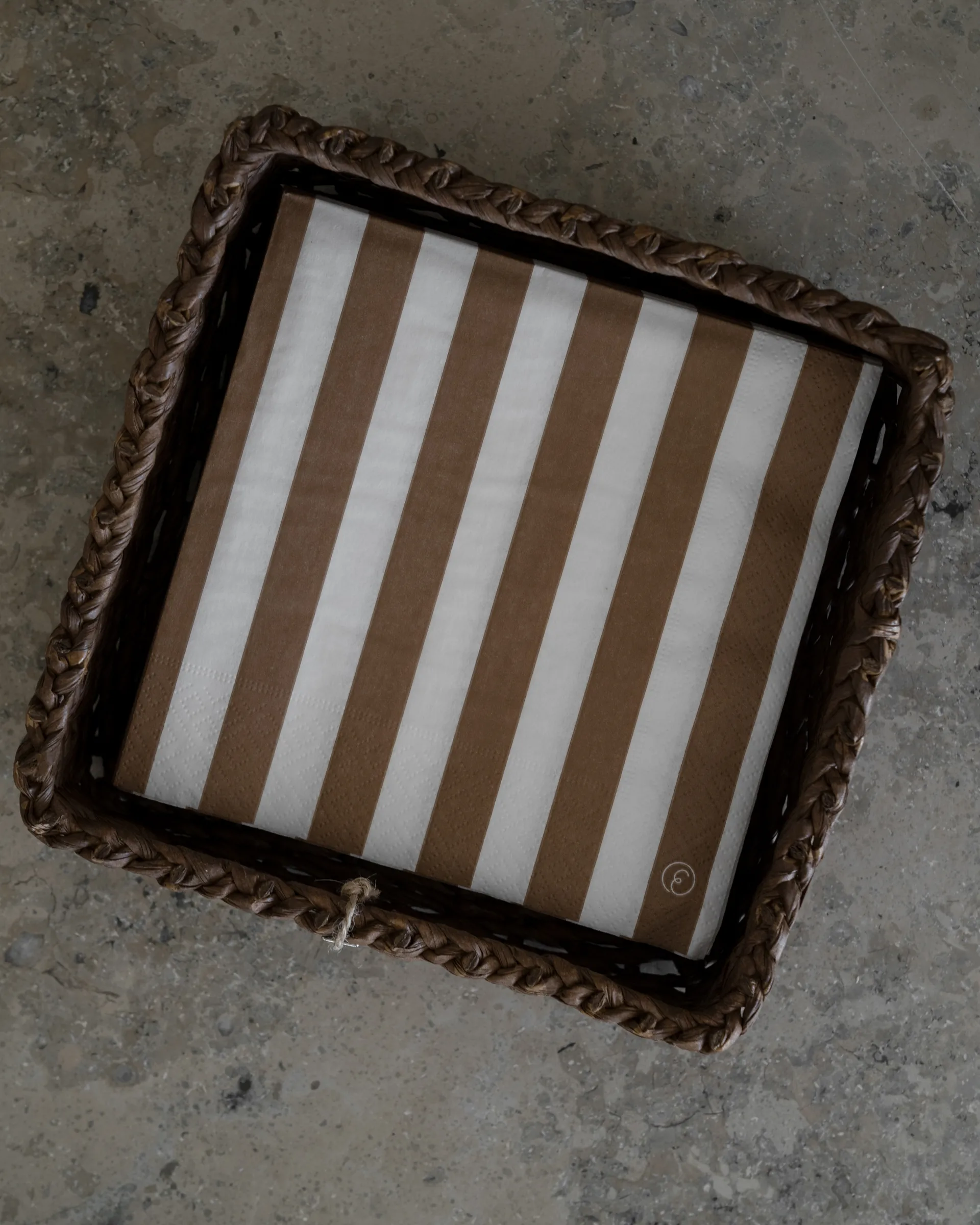 Ernst バスケット 20x20 cm, Dark brown ERNST | エルンスト