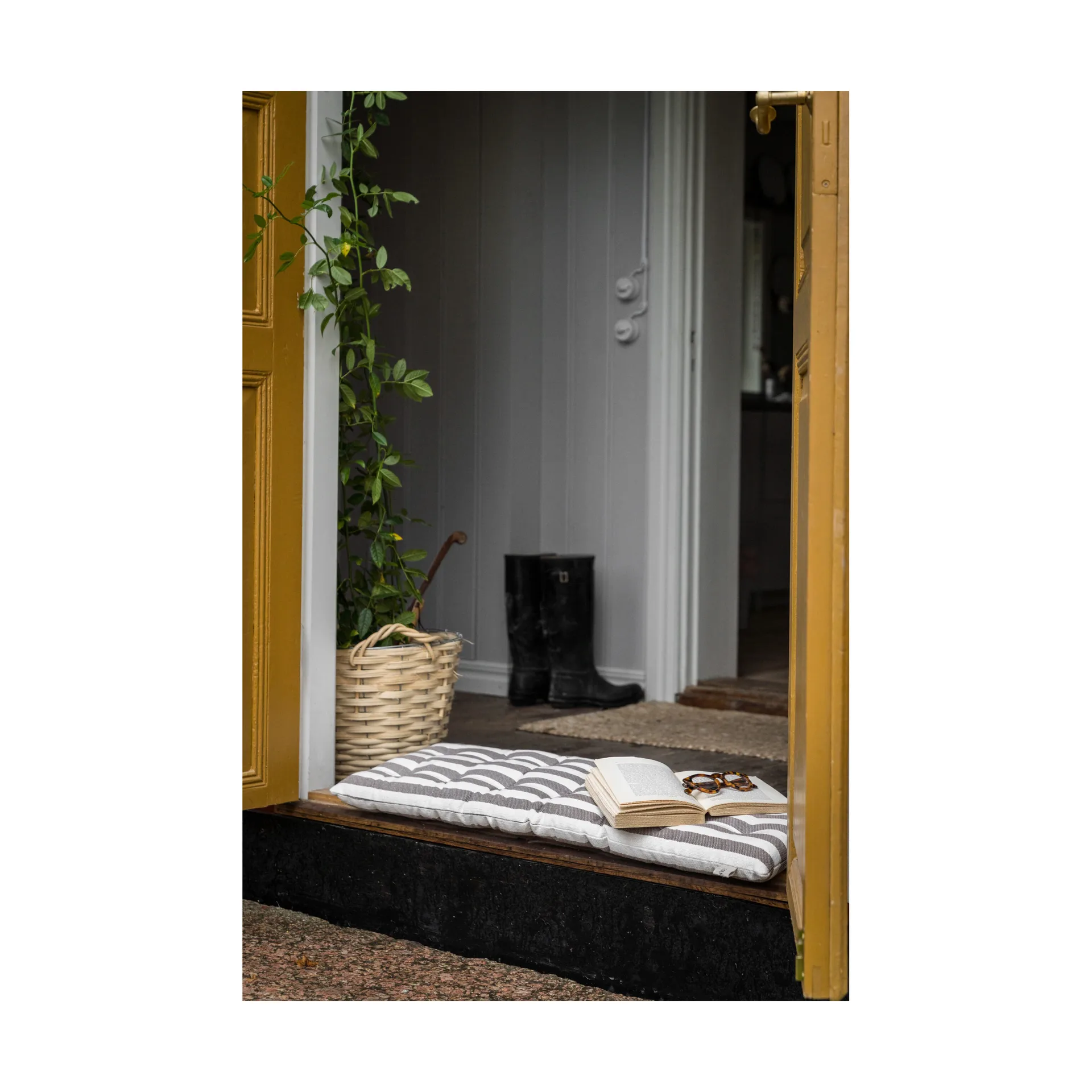 Ernst クッション 30x100 cm, Natural white-mole ERNST | エルンスト