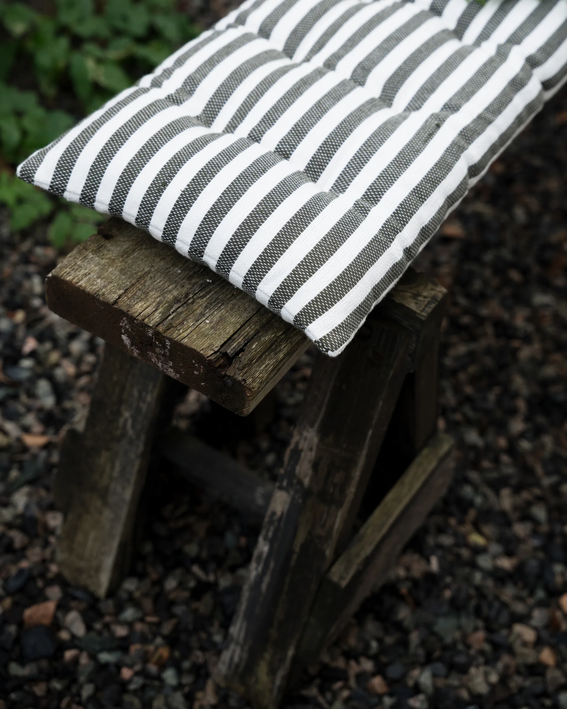 Ernst クッション 30x100 cm, Sage-white ERNST | エルンスト