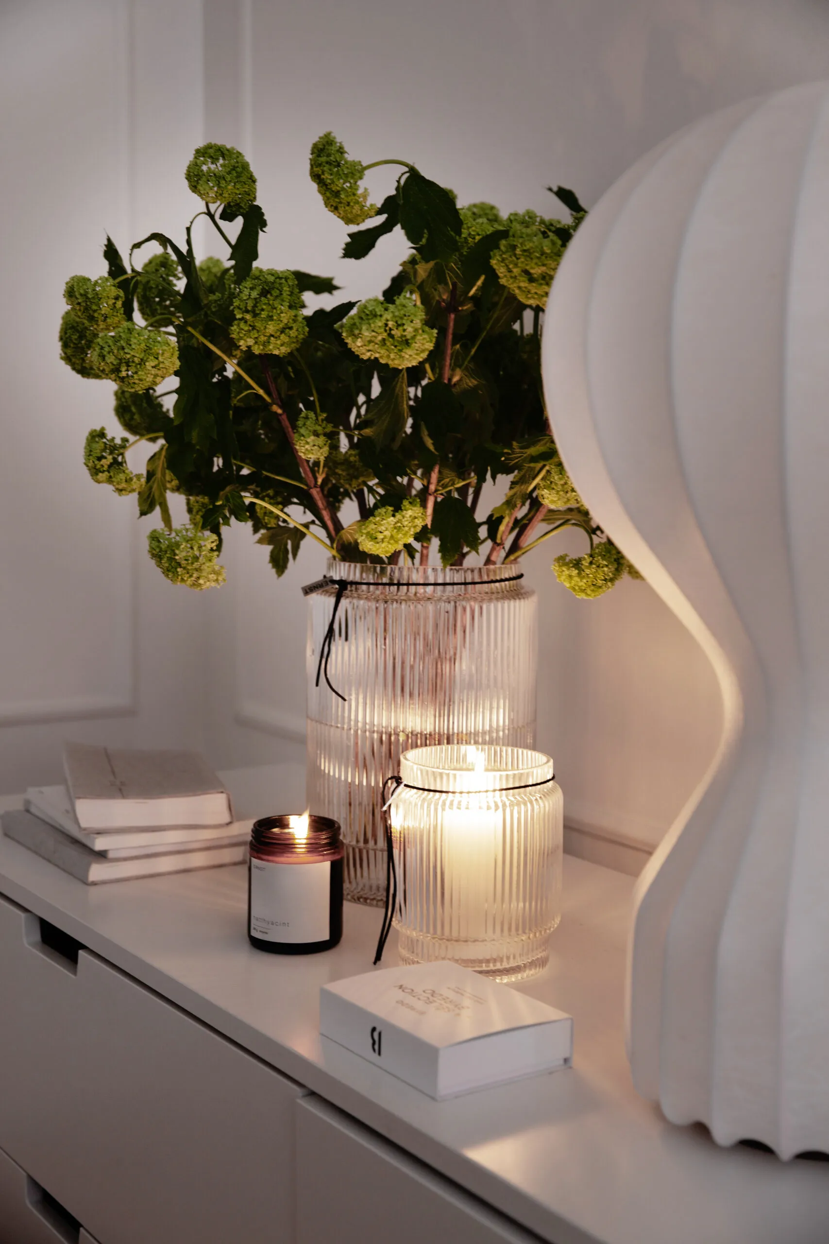 Ernst ラッフル ガラス花瓶 clear, Ø19.5 cm x H28 cm ERNST | エルンスト