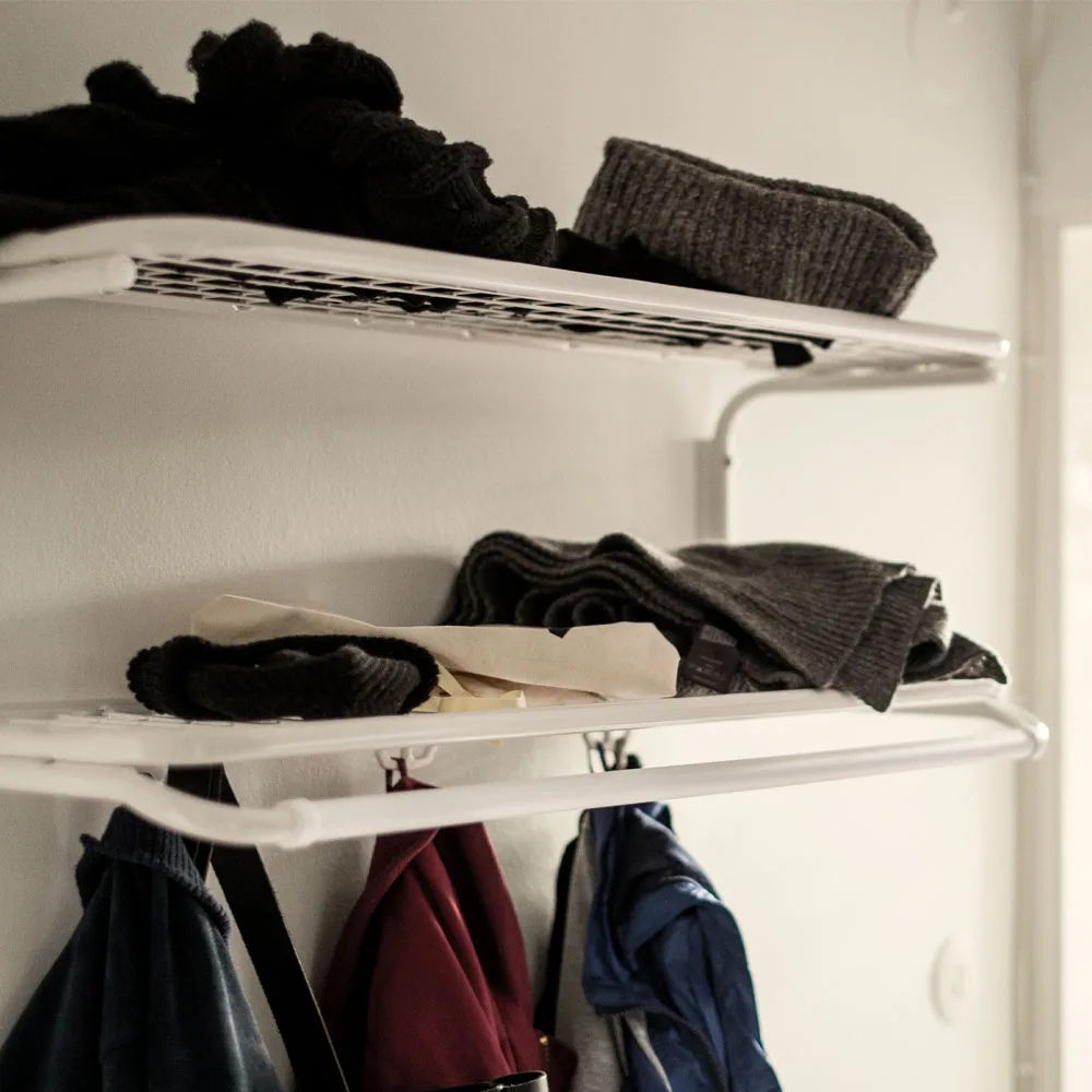 Classic 650 ハットシェルフ, Black/black, 2 levels, 70 cm Essem Design | エッセムデザイン