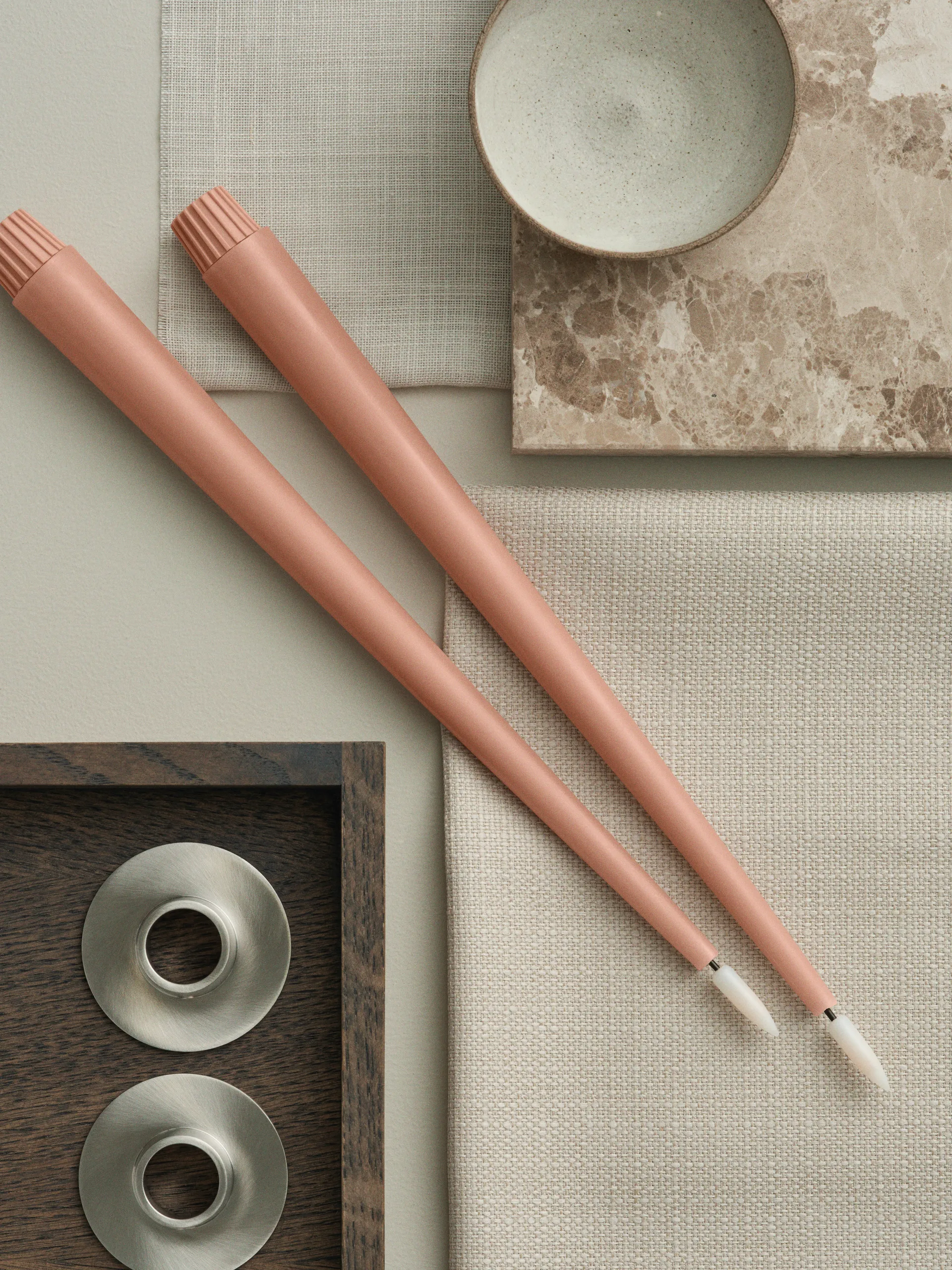 ester & erik テーパードキャンドル LED 2本, 20 Rosy caramel , 30 cm ester & erik | エスター & エリック