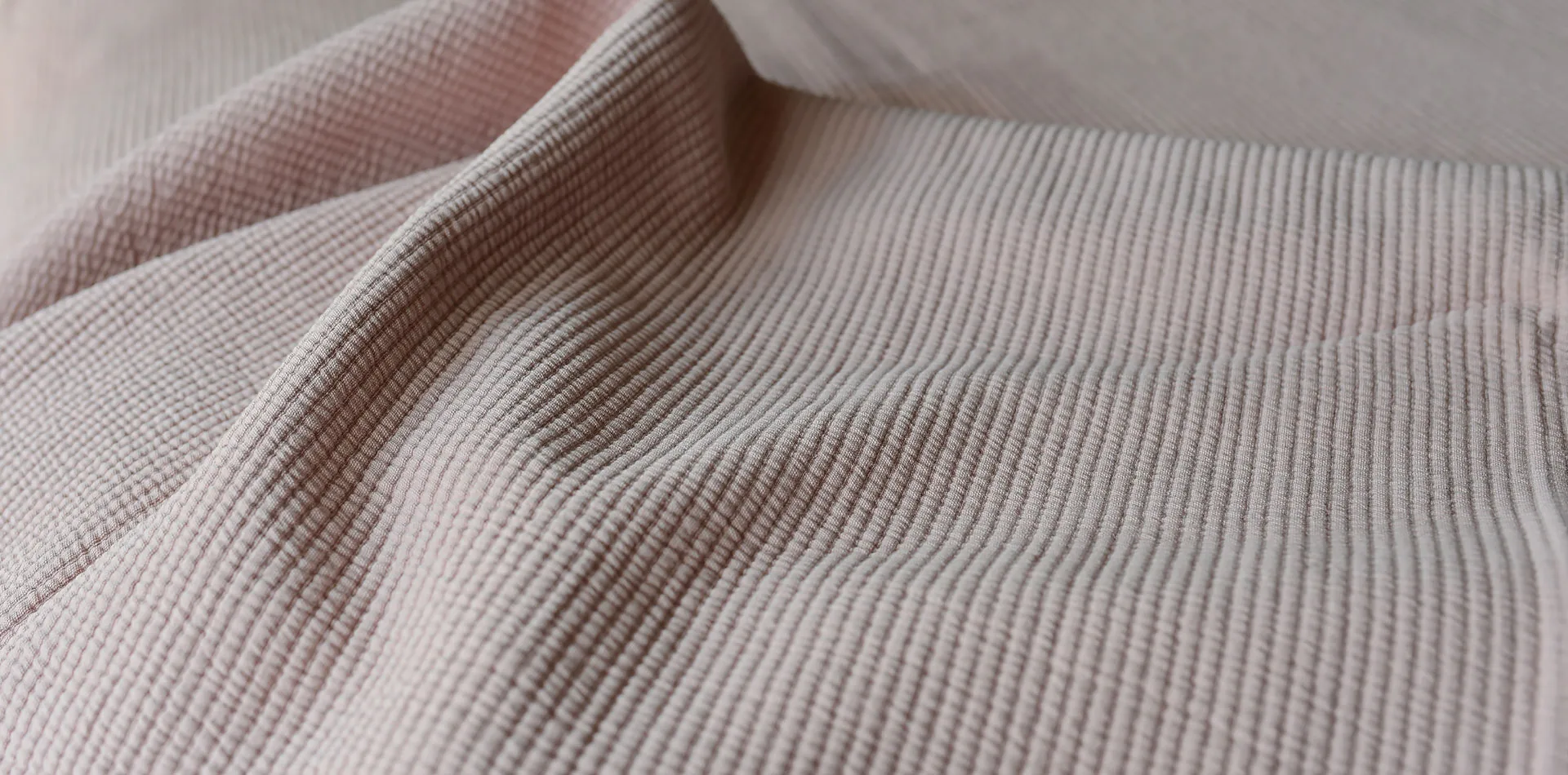 Stripe ベッドスプレッド ストーンウォッシュ コットン 180x260, Dusty rose Etol Design | エトルデザイン
