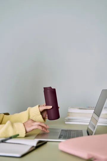 Eva Solo Urban To Go サーモスカップ - Fig purple, 0.35 L - Eva Solo | エバソロ
