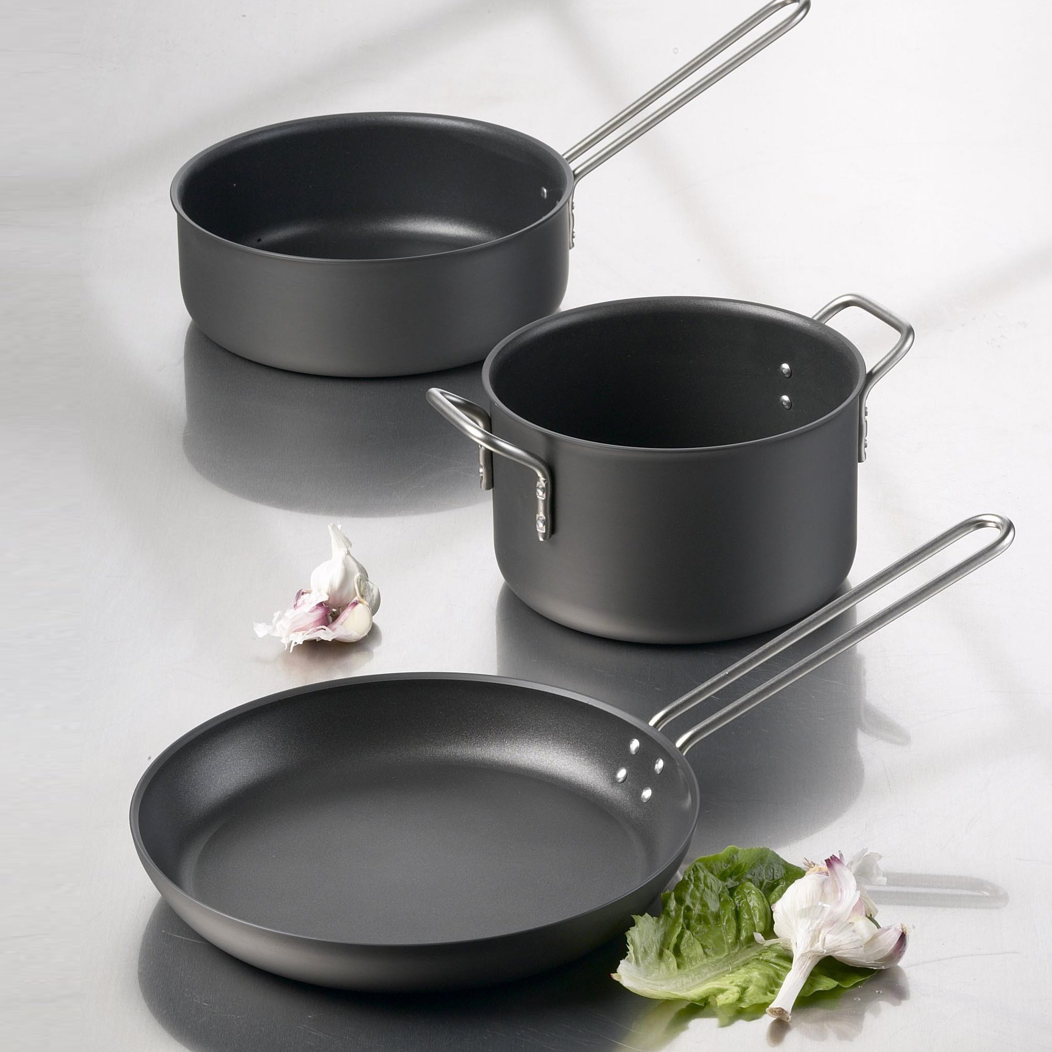 廃盤　evatrio ホワイトライン　フライパン 28cm Eva Trio White Line Slip-Let ceramic frying pan from Eva