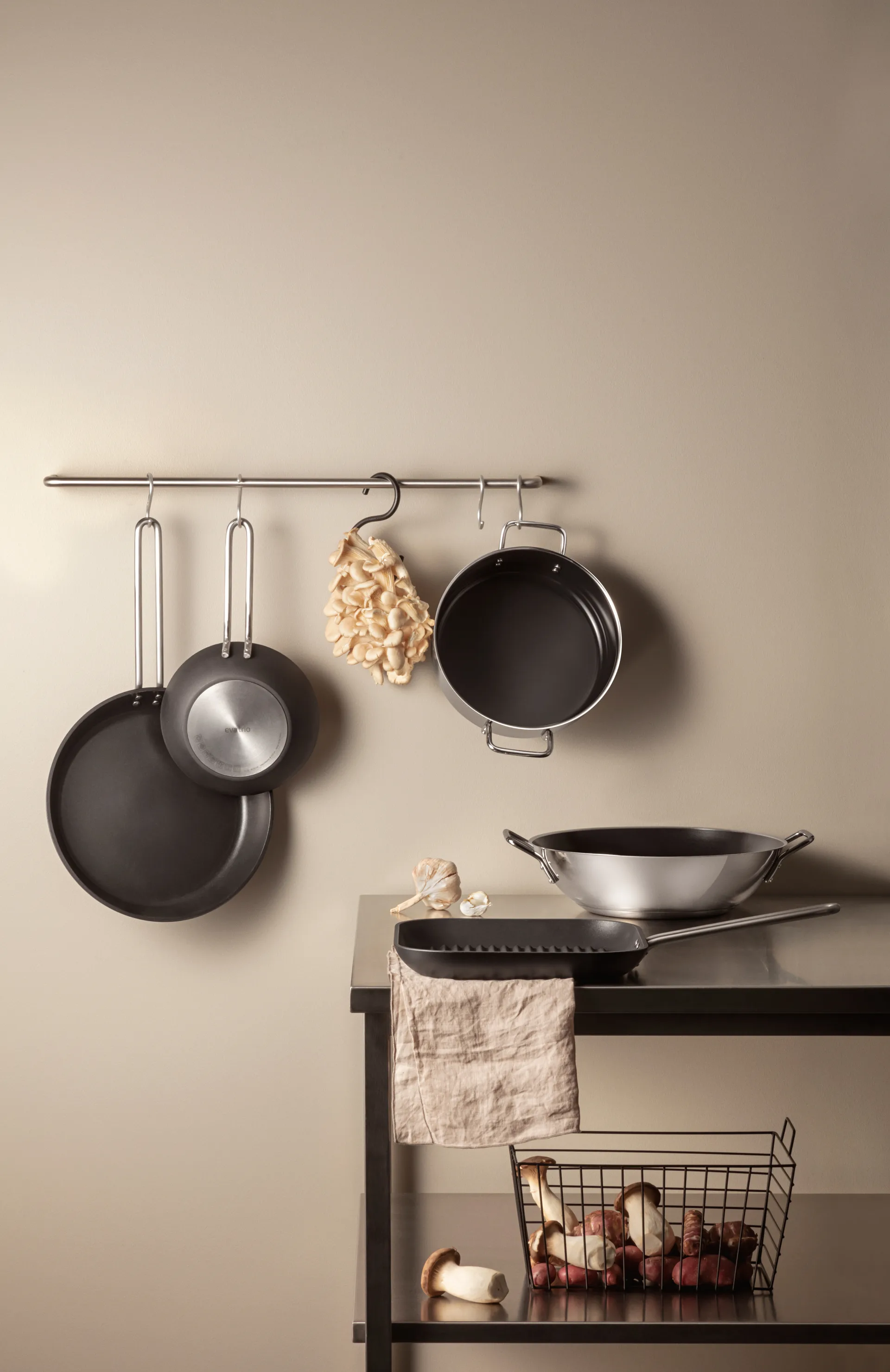 Eva Trio ステンレススチール Slip-Let セラミックソテー鍋, 3.5 L Eva Solo | エバソロ