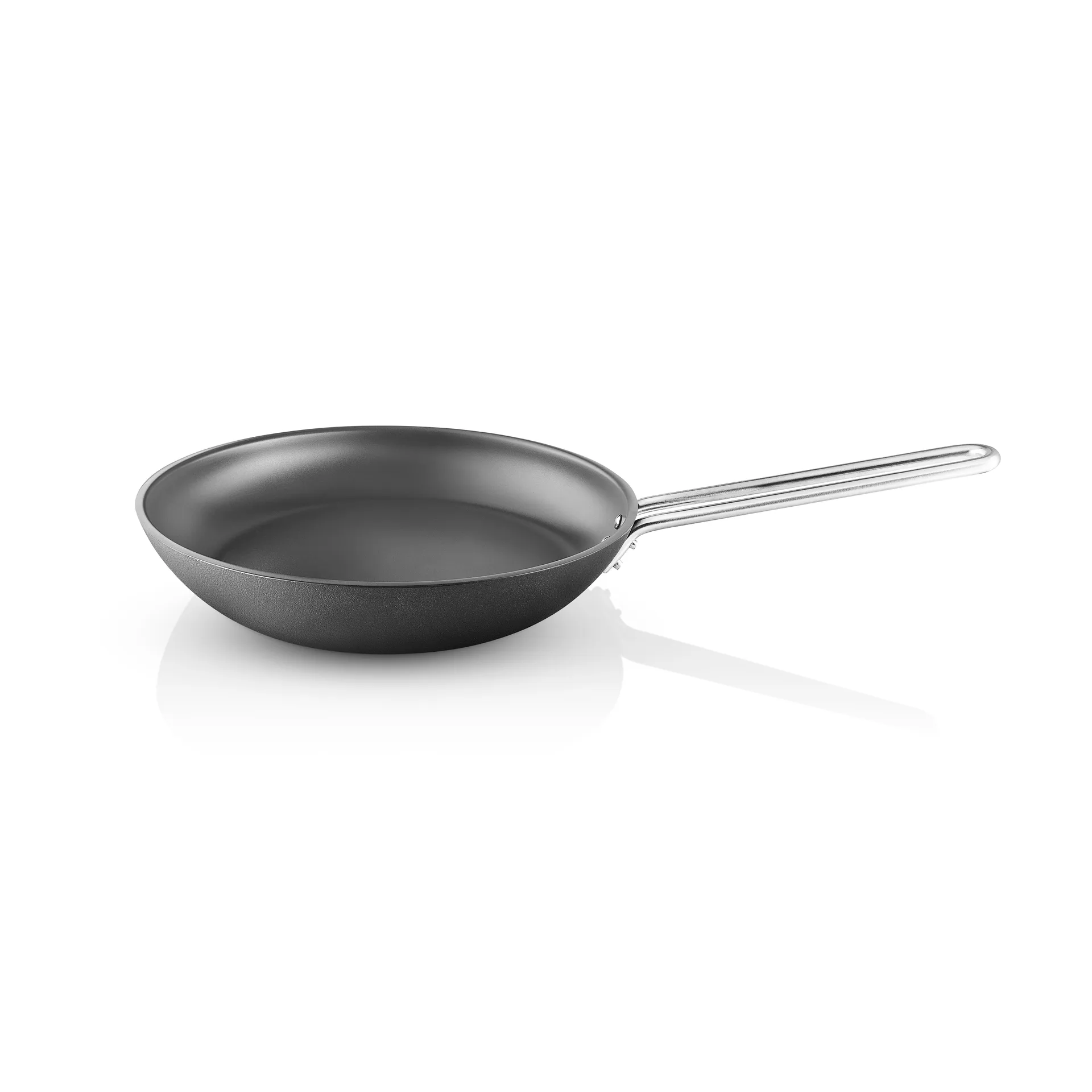 Professional Laser Titanium Slip-Let フライパン, Black, Ø28 cm Eva Solo | エバソロ