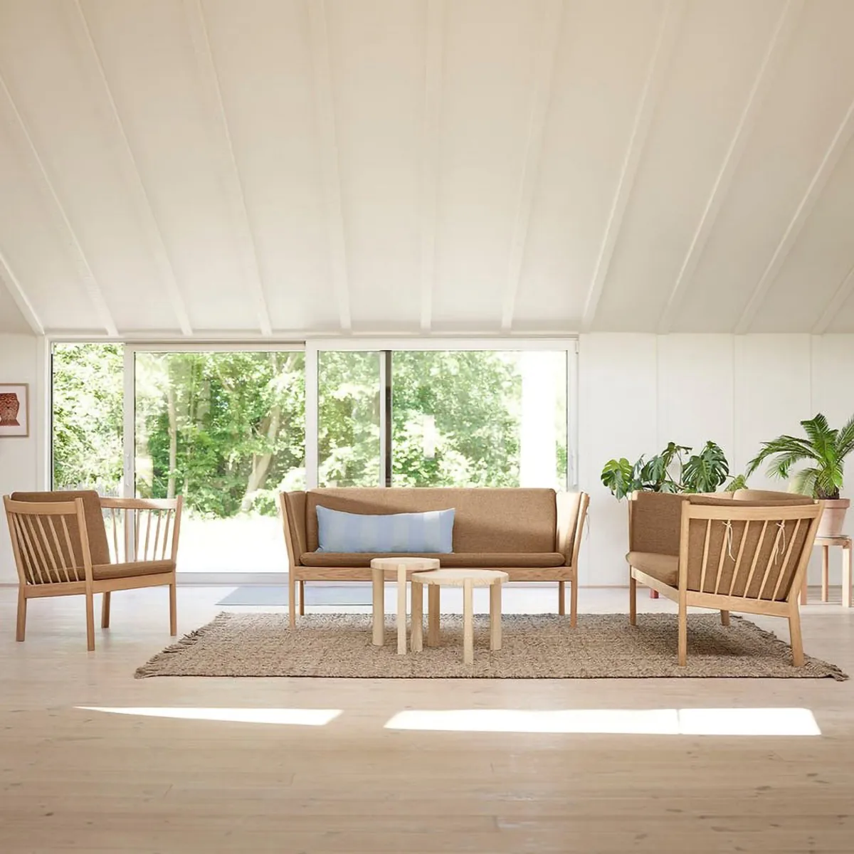 D108 Ragnesminde サイドテーブル Ø35 cm, Nature FDB Møbler