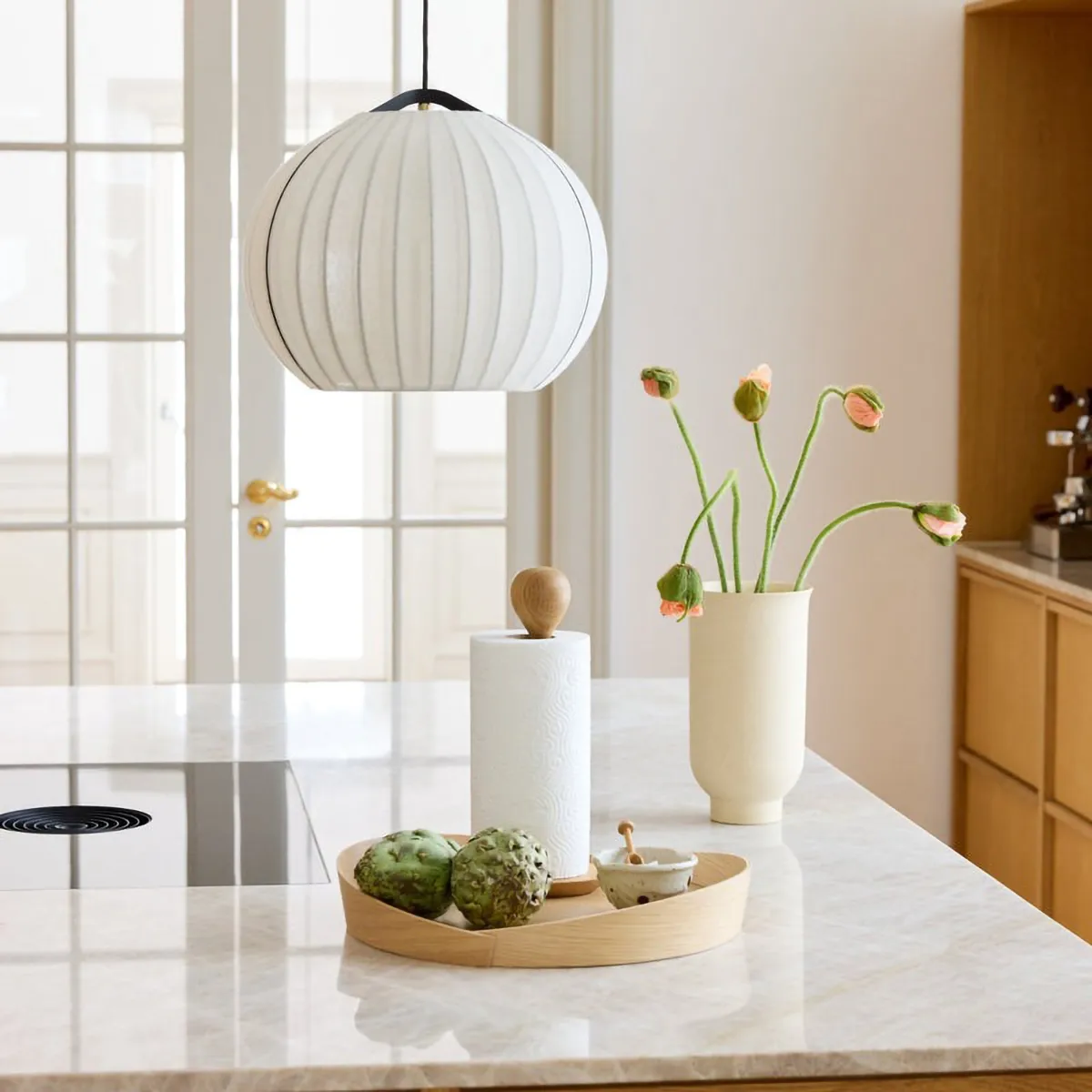 V43 Top トレイ Ø38 cm, Lacquered oak FDB Møbler