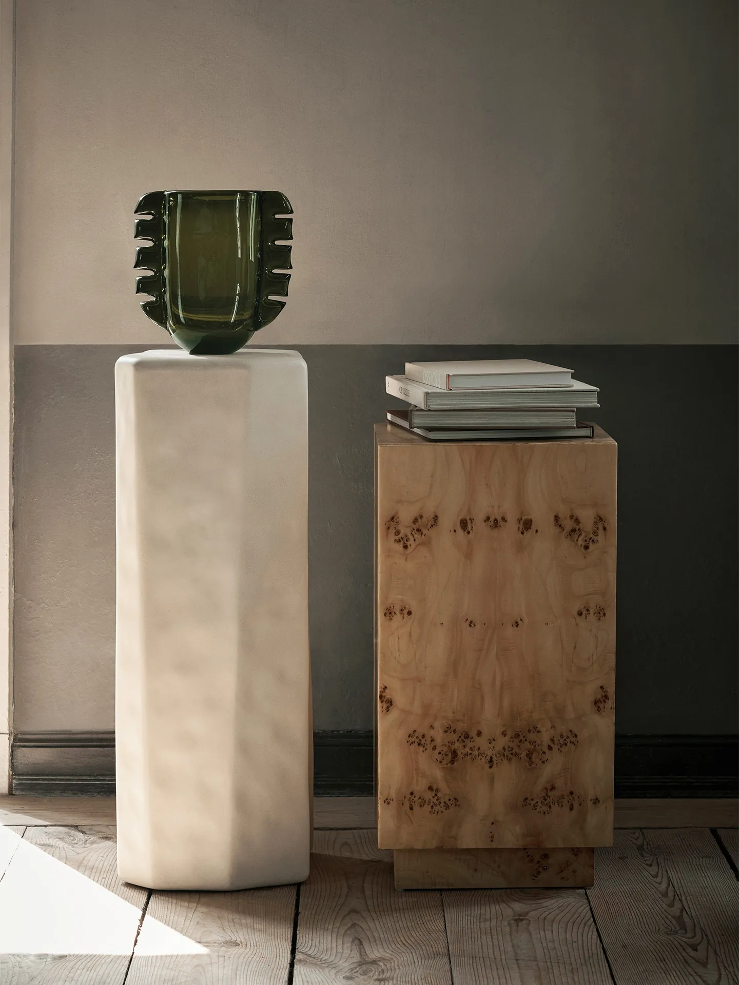 Burl Side Table piedestal,  Ferm Living | ファームリビング