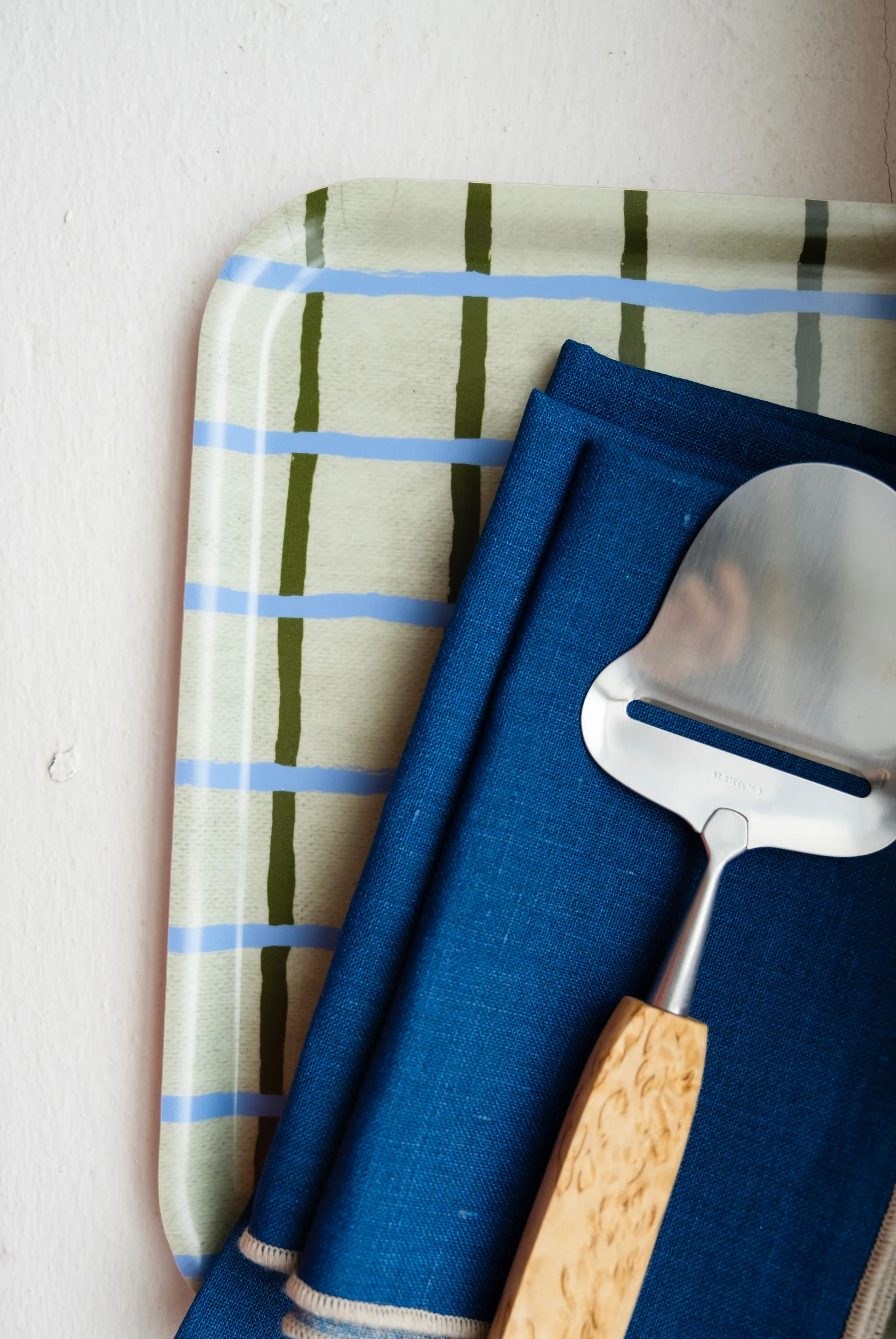 チェッカードトレイ 20x27 cm, Pistachio Fine Little Day | ファインリトルデイ