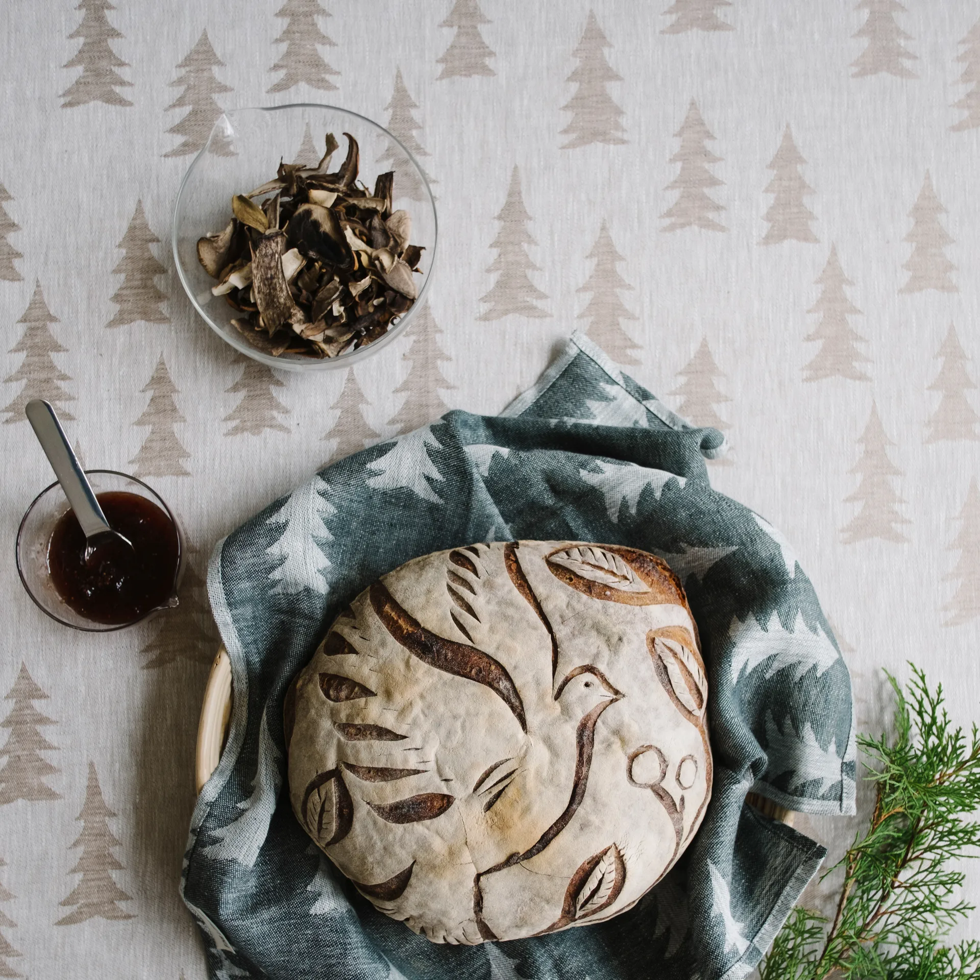 Gran ジャガード織り テーブルクロス 147x250 cm, sand Fine Little Day | ファインリトルデイ