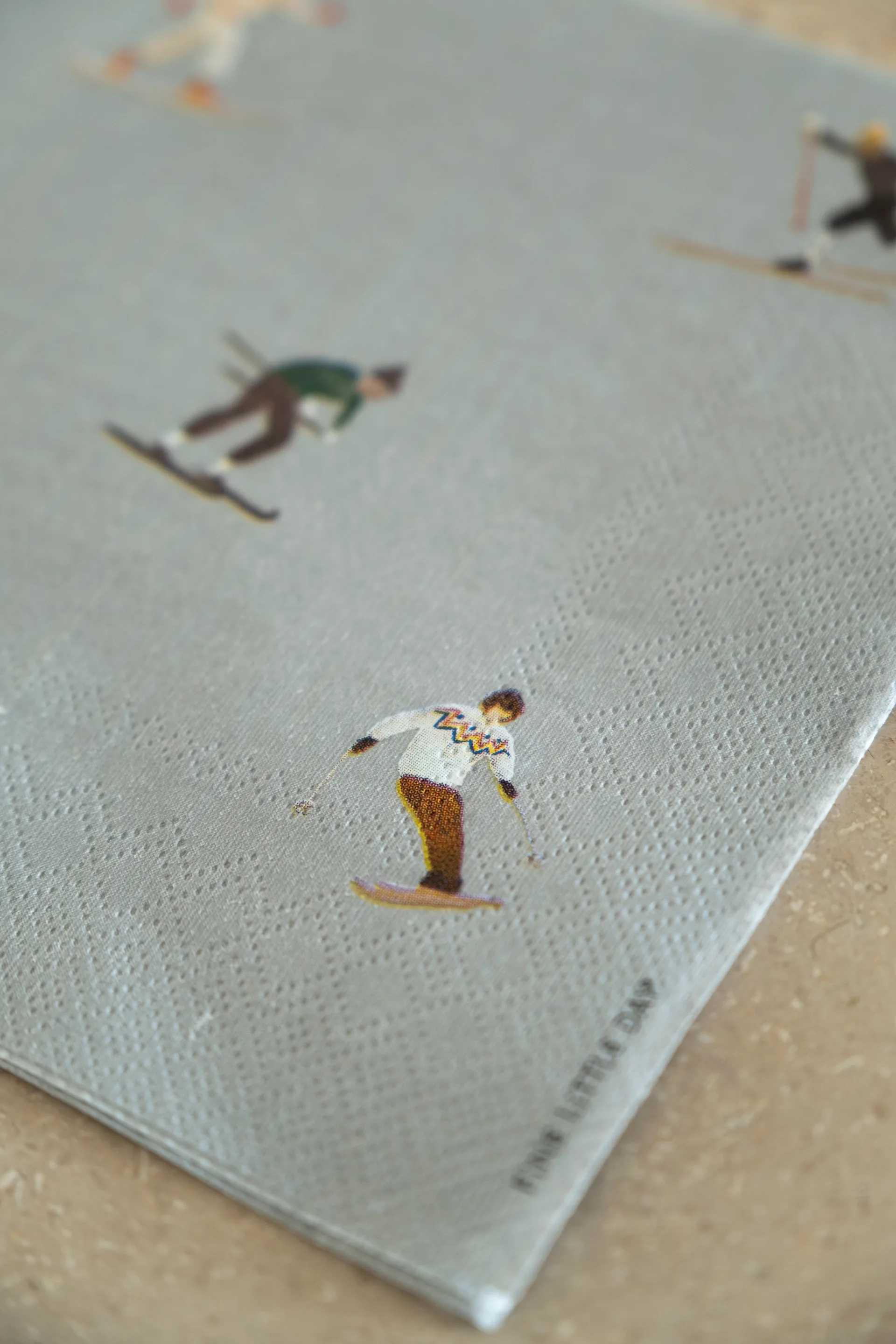 Skiers ナプキン 25枚セット, Grey Fine Little Day | ファインリトルデイ