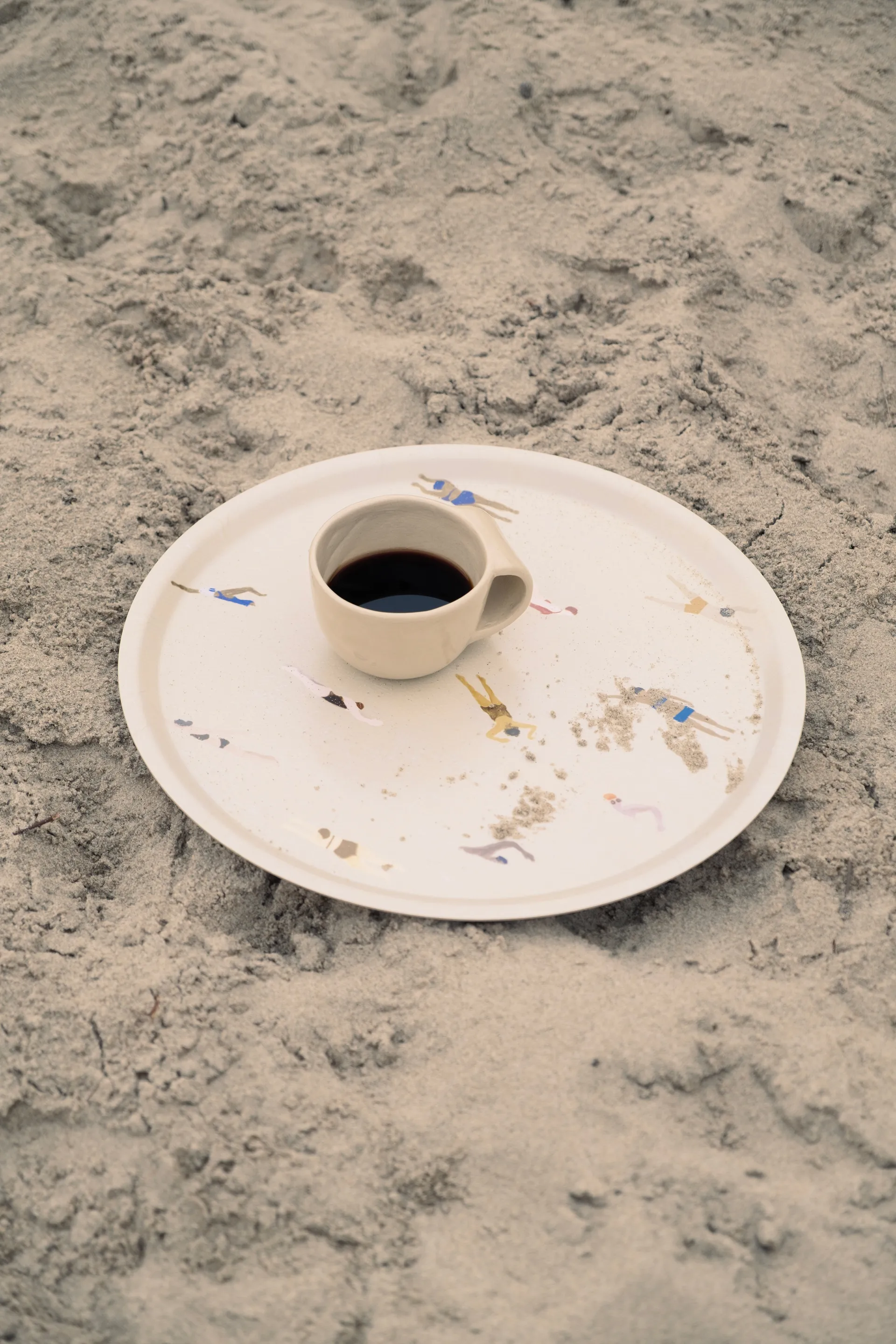 Swimmers トレイ Ø38 cm, Beige Fine Little Day | ファインリトルデイ