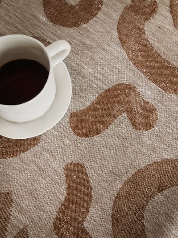Udon テーブルクロス 147x250 cm - Brown - Fine Little Day | ファインリトルデイ