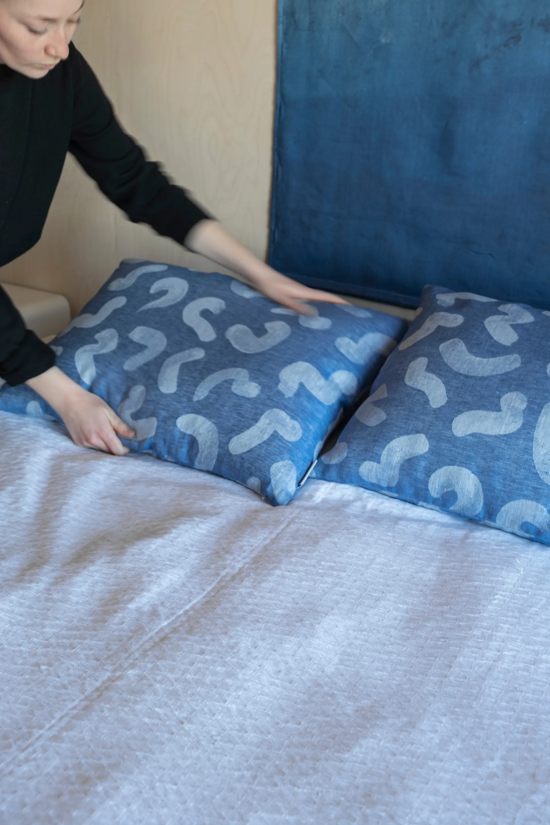 Udon ピローケース 68x48 cm, Blue-white Fine Little Day | ファインリトルデイ