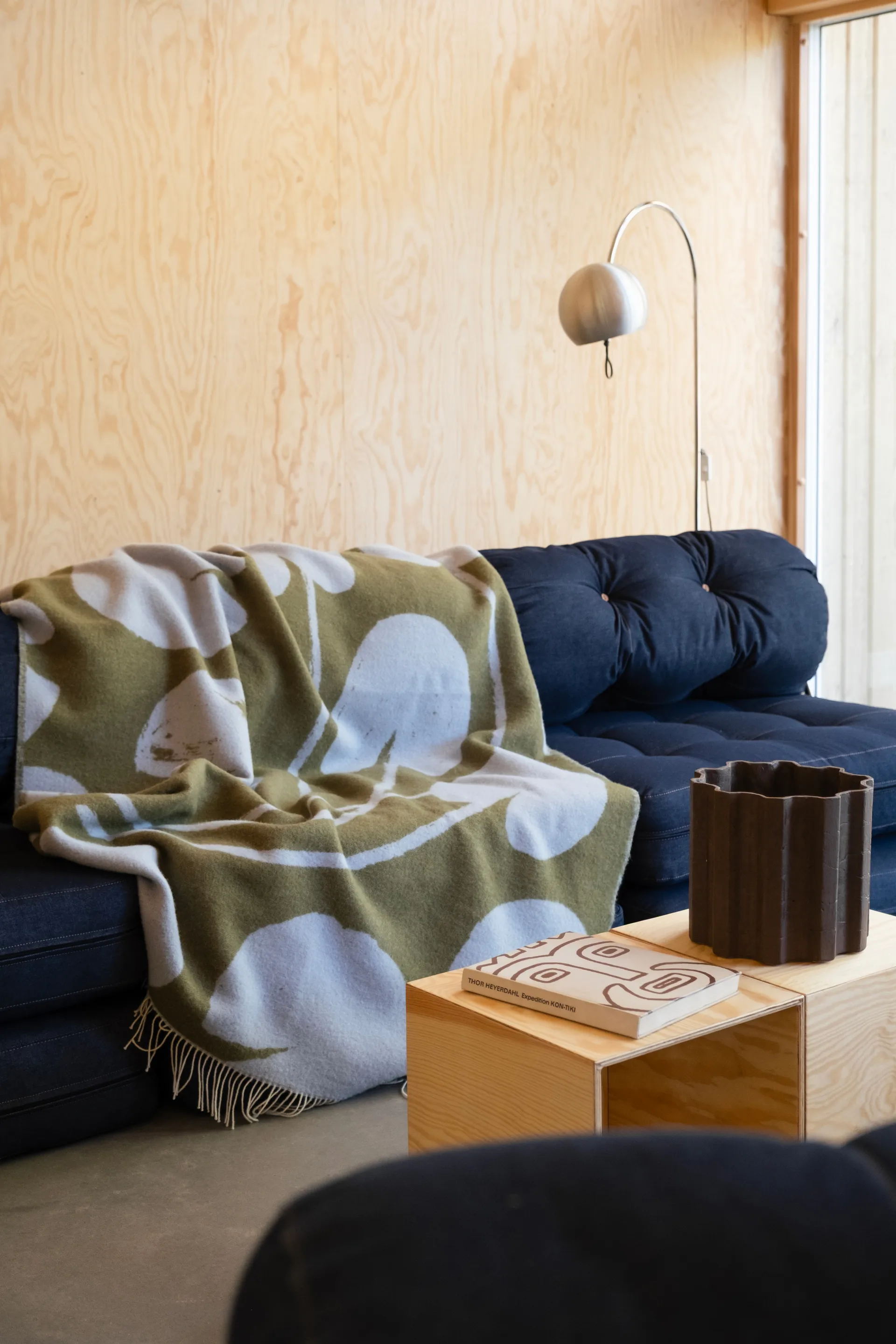 Water lilies スロー 130x220 cm, Blue-green Fine Little Day | ファインリトルデイ