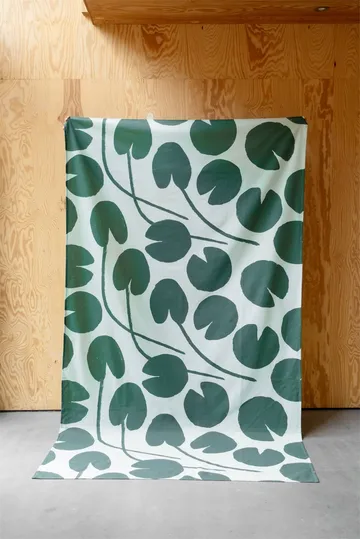 Water lilies テーブルクロス - Light green-green, 147x147 cm - Fine Little Day | ファインリトルデイ