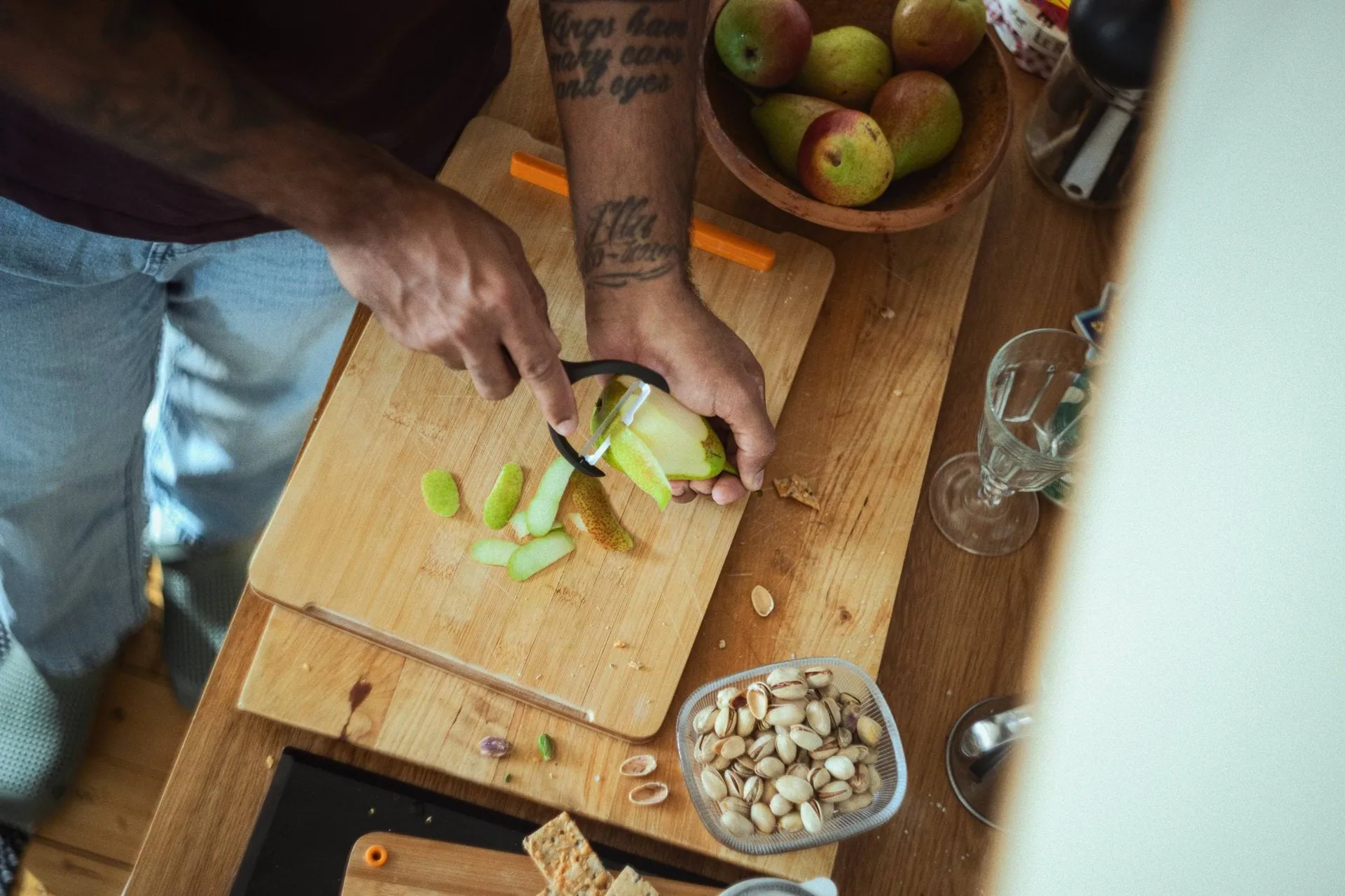 ファンクショナルフォーム ベジタブル ピーラー, Black, vegetable peeler, Y-shaped Fiskars | フィスカース
