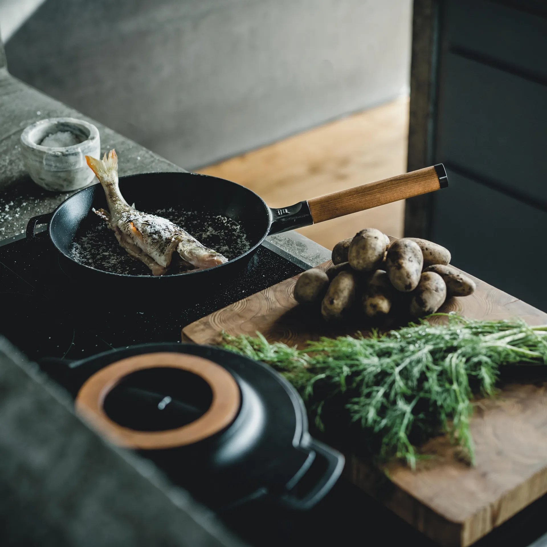 Norden フライパン 鋳鉄, 26 cm Fiskars | フィスカース