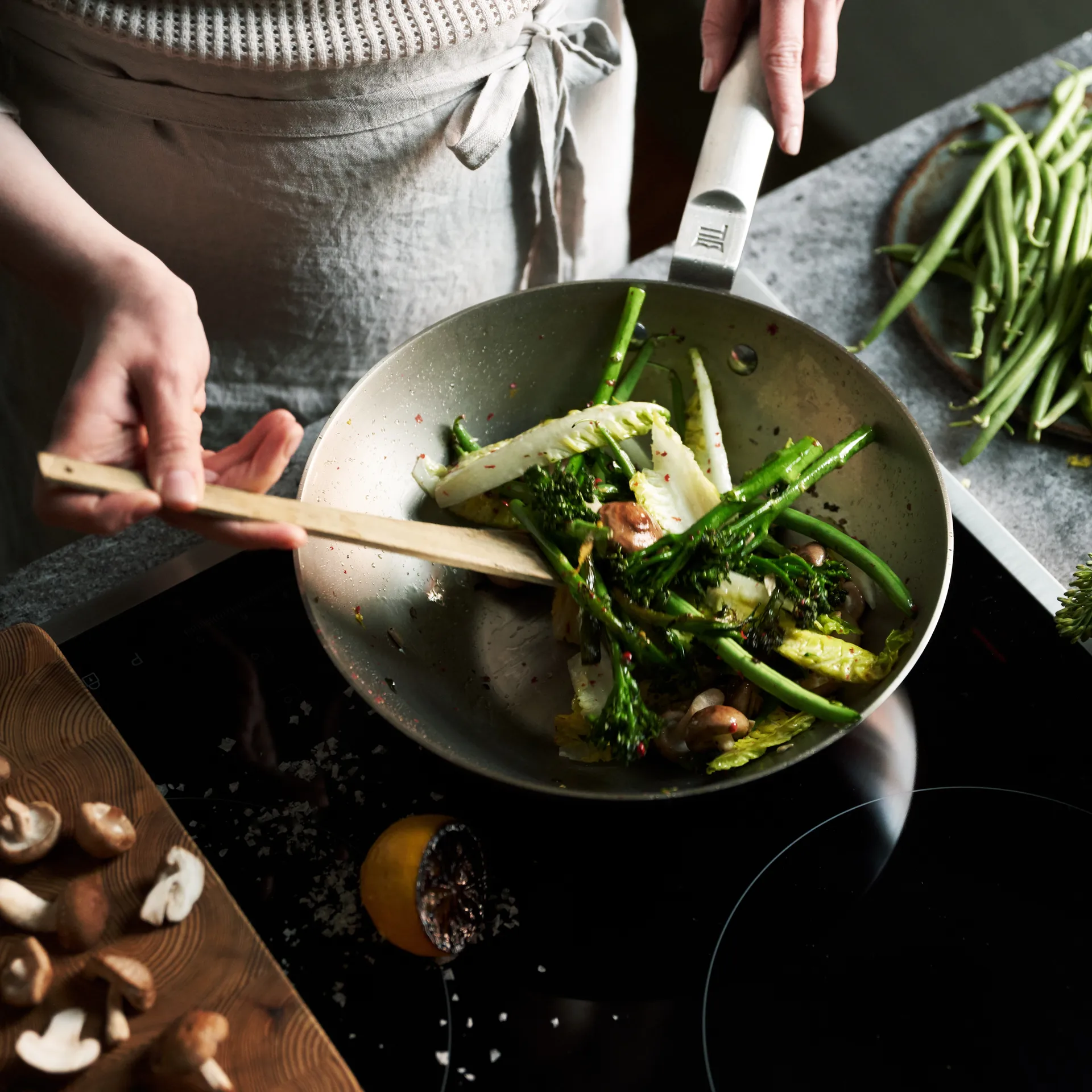 Norden 中華鍋 ステンレススチール 28 cm, 28 cm Fiskars | フィスカース