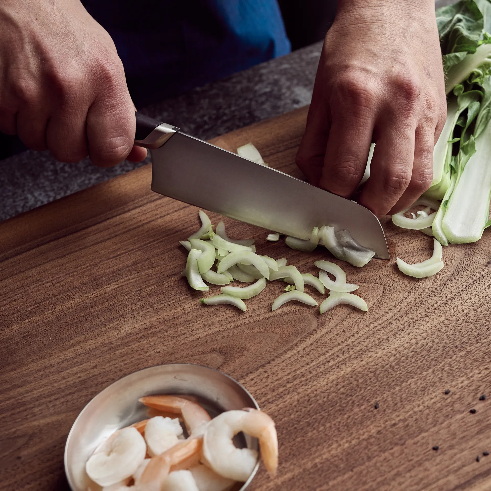 Titanium 三徳 ナイフ 16 cm, Black Fiskars | フィスカース