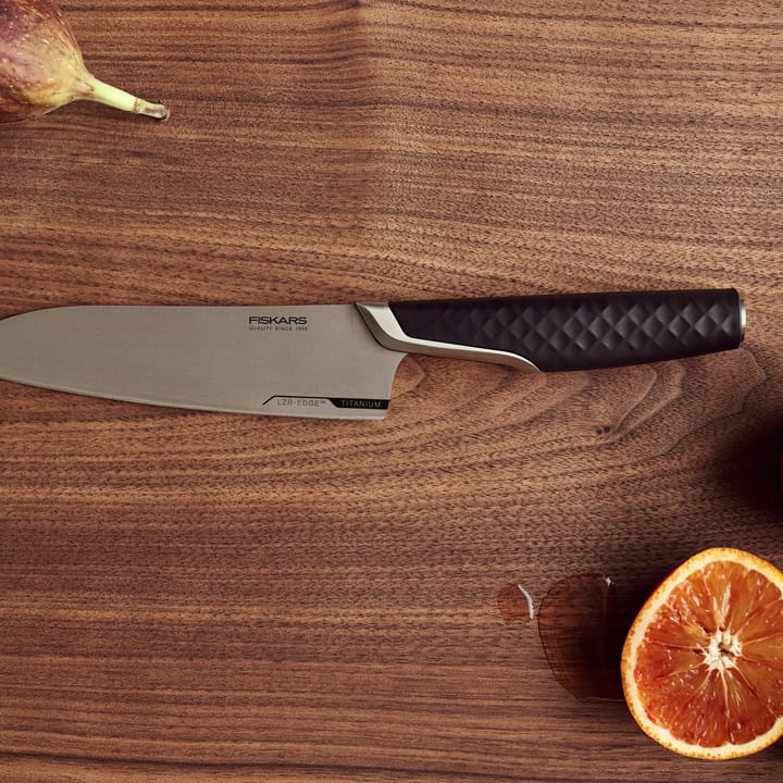 Titanium キッチンナイフ 16 cm, Black Fiskars | フィスカース
