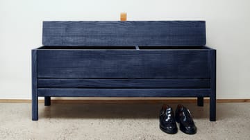 A Line 収納ベンチ 111 cm - Indigo Blue Special Edition - Form & Refine
