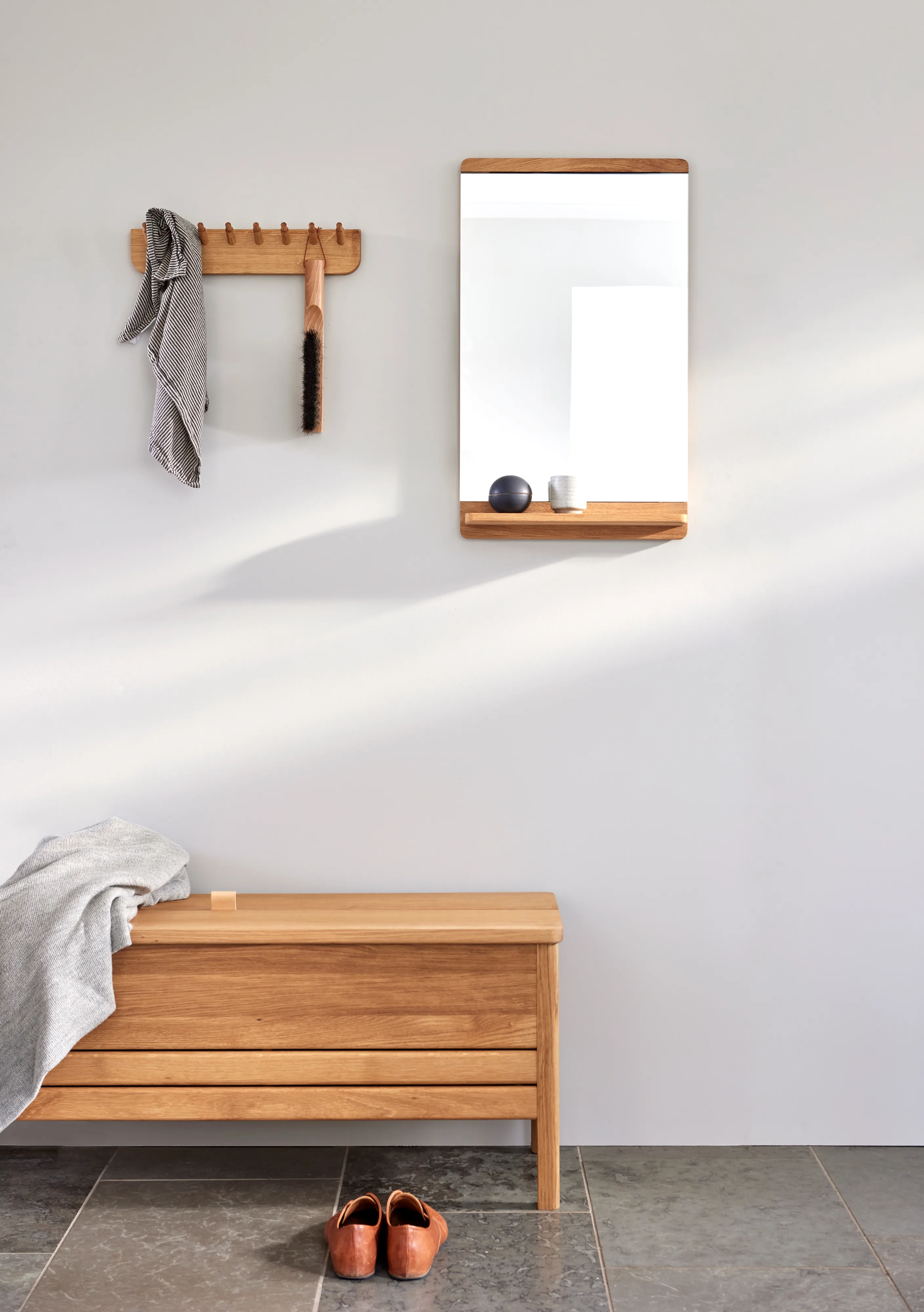 Form & Refine からのA Line 収納ベンチ 111 cm - NordicNest.jp