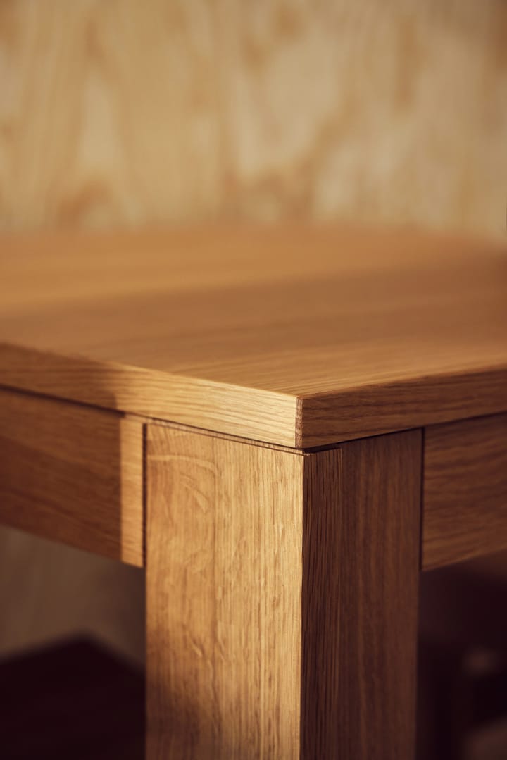 Element テーブル 70x70 cm, Oak Form & Refine