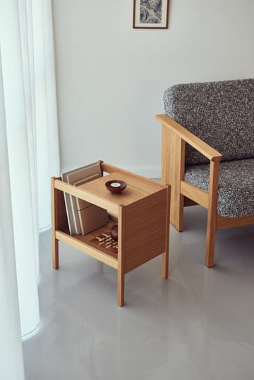 Journal サイドテーブル 29x43 cm - Oak - Form & Refine