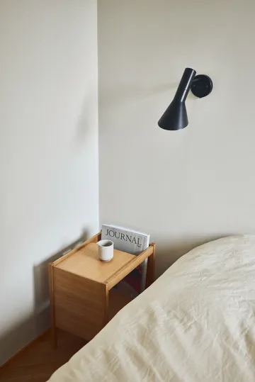 Journal Organiser サイドテーブル - Oak - Form & Refine