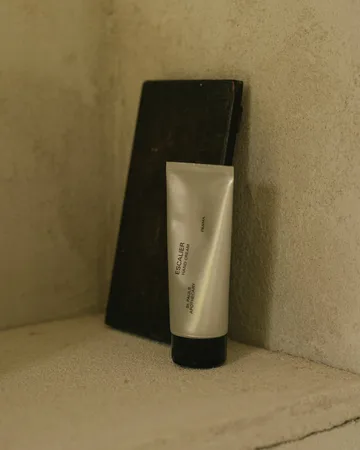 FRAMA ハンドクリーム 60 ml - Escalier - FRAMA