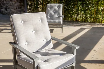 05 アームチェア - Grey - Fri Form