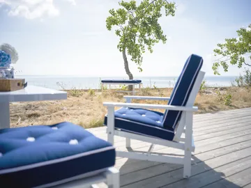 05 アームチェア - White - Fri Form