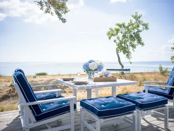 92 オットマン - White - Fri Form